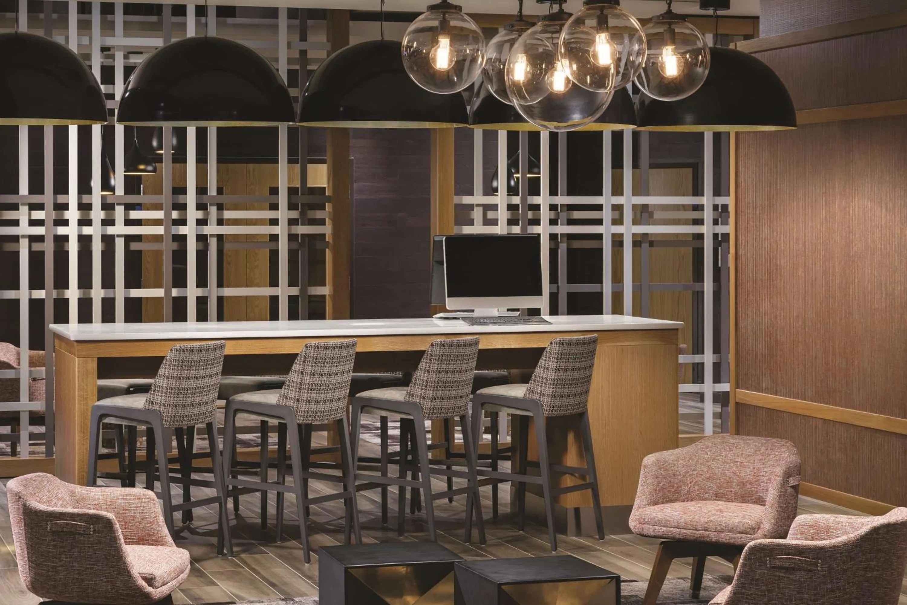 Lobby or reception in DoubleTree by Hilton Colorado Springs