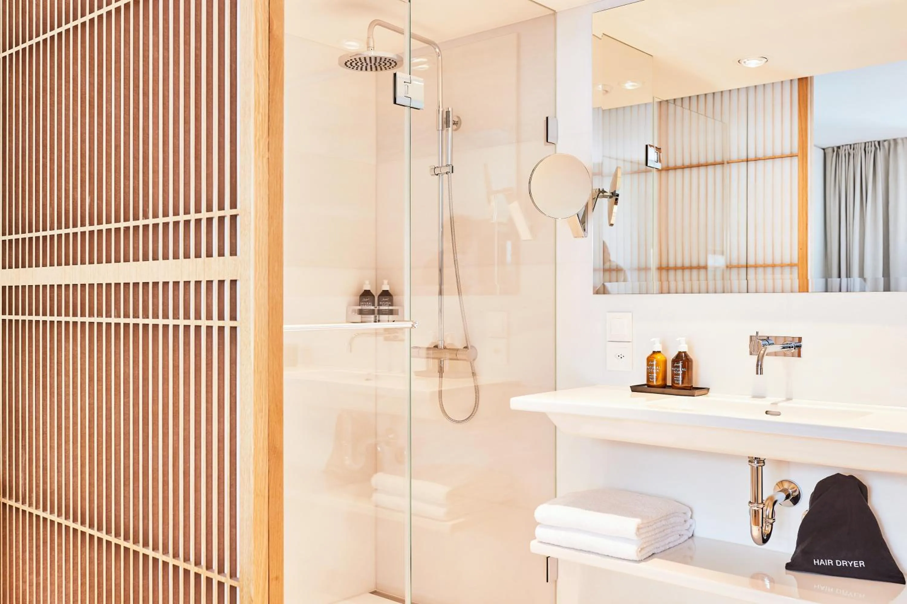 Bathroom in ART HOUSE Basel - Member of Design Hotels