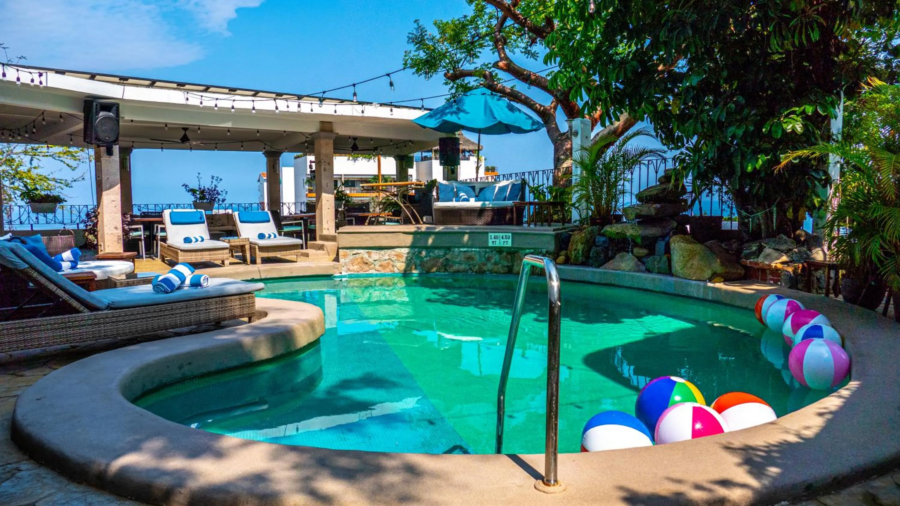 Casa Cupula LGBT Luxury Resort