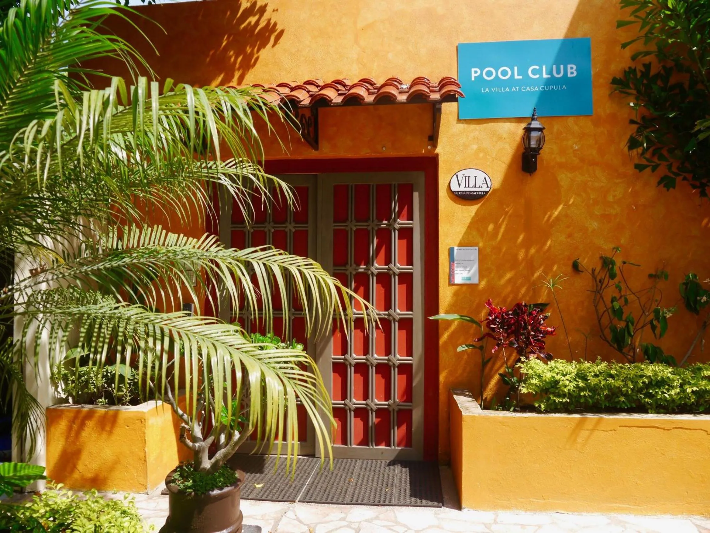 Casa Cupula LGBT Luxury Resort