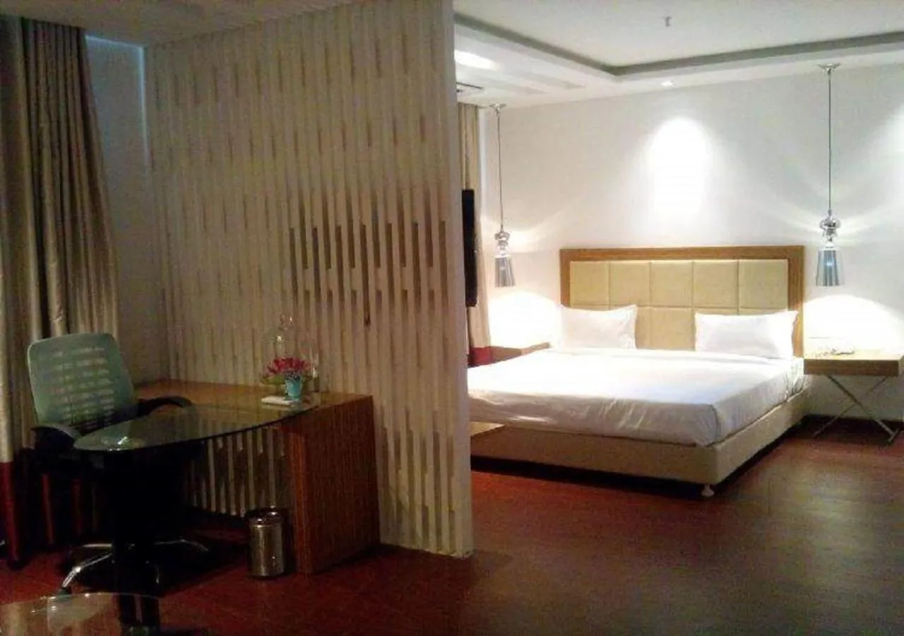 Bed in HOTEL AMORA - Rajnandgaon