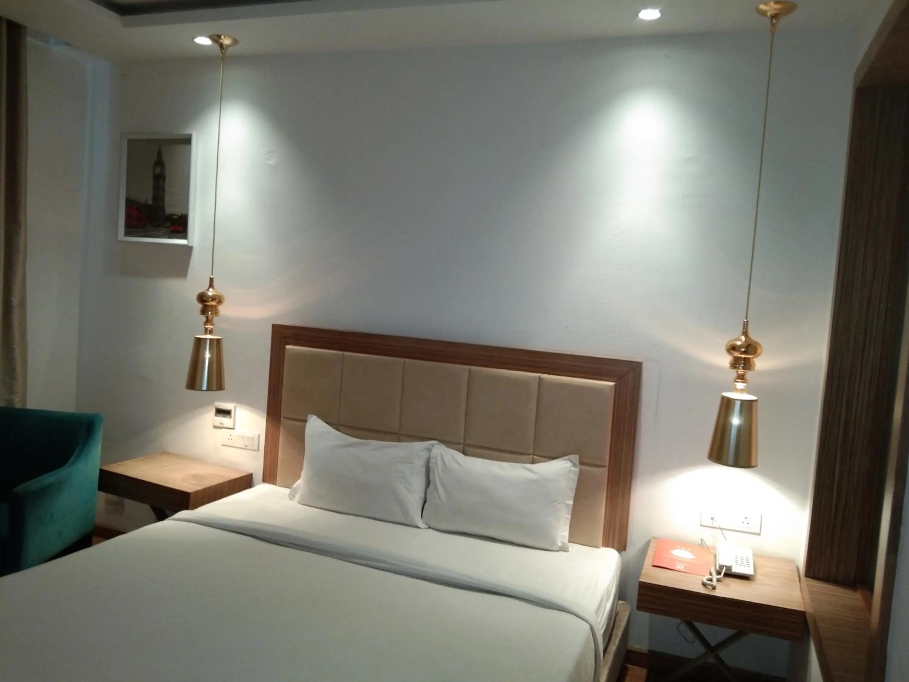 Bed in HOTEL AMORA - Rajnandgaon