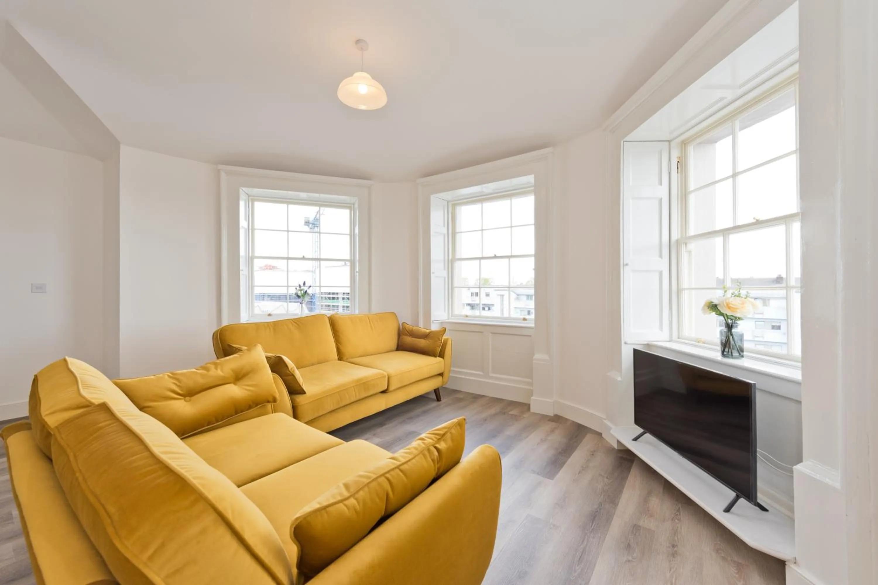 Henrietta Suites City Centre