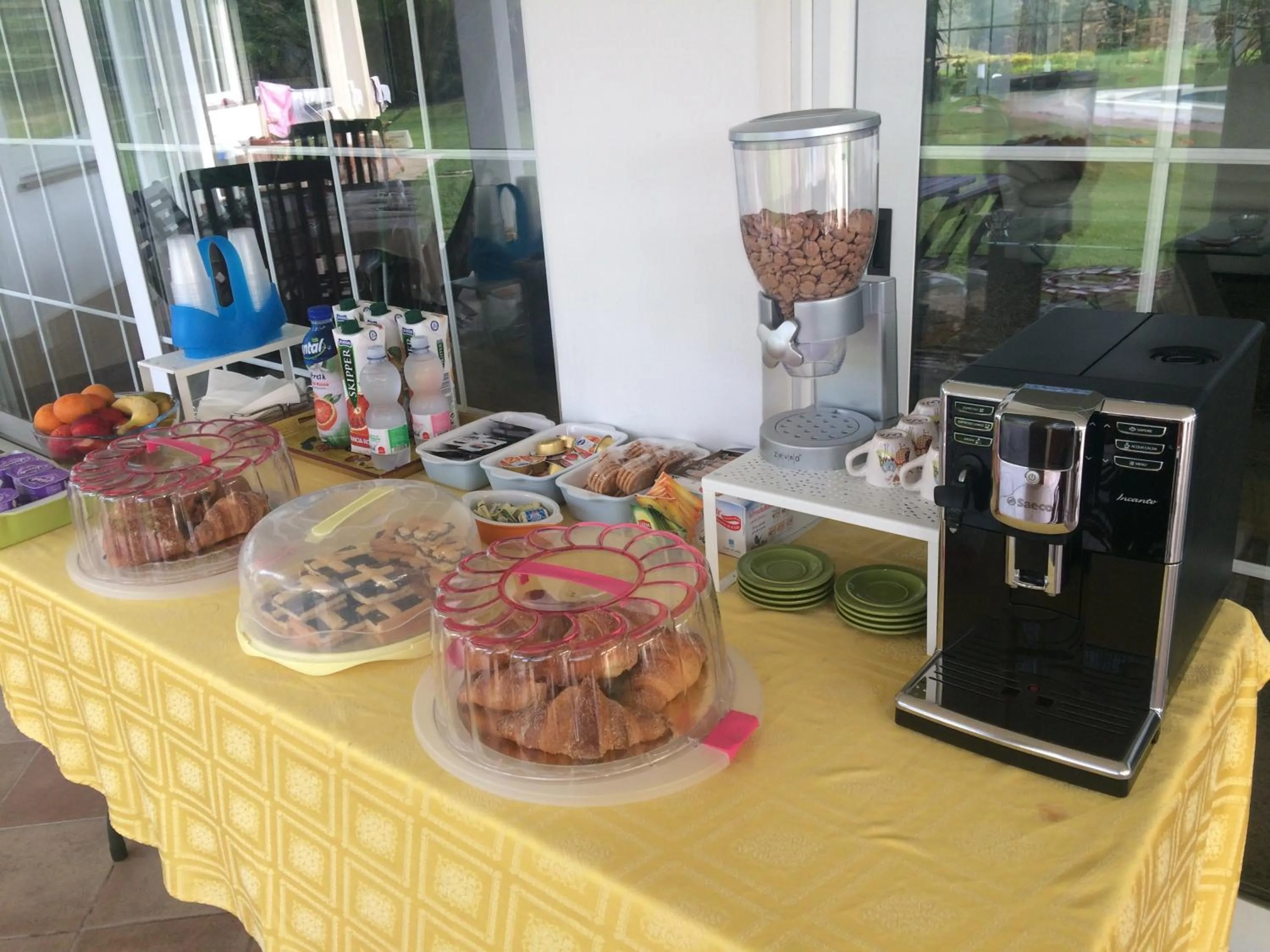 Food and drinks in B&B Villa Maria