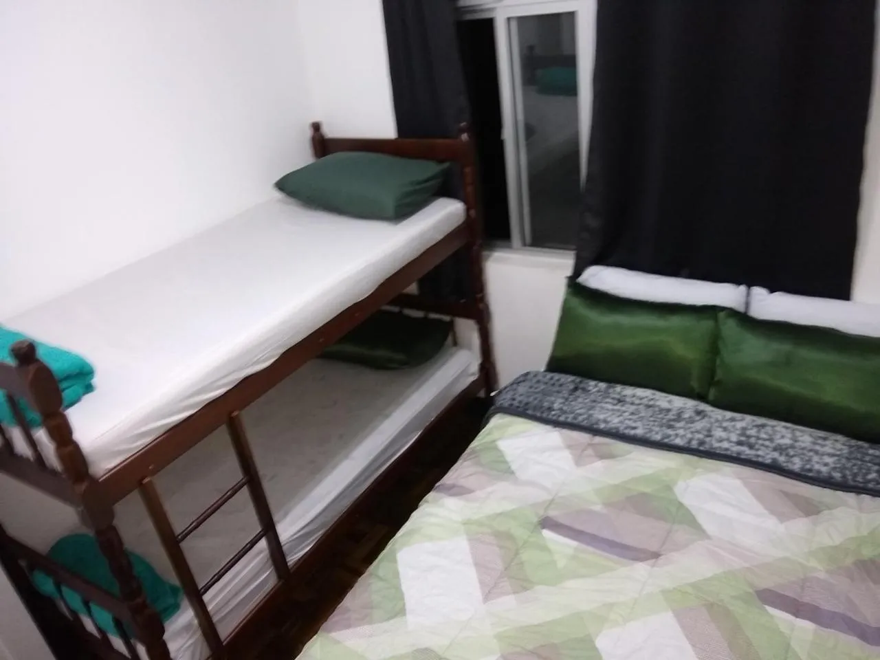 Photo of the whole room, Bed in Curitiba Central Hostel