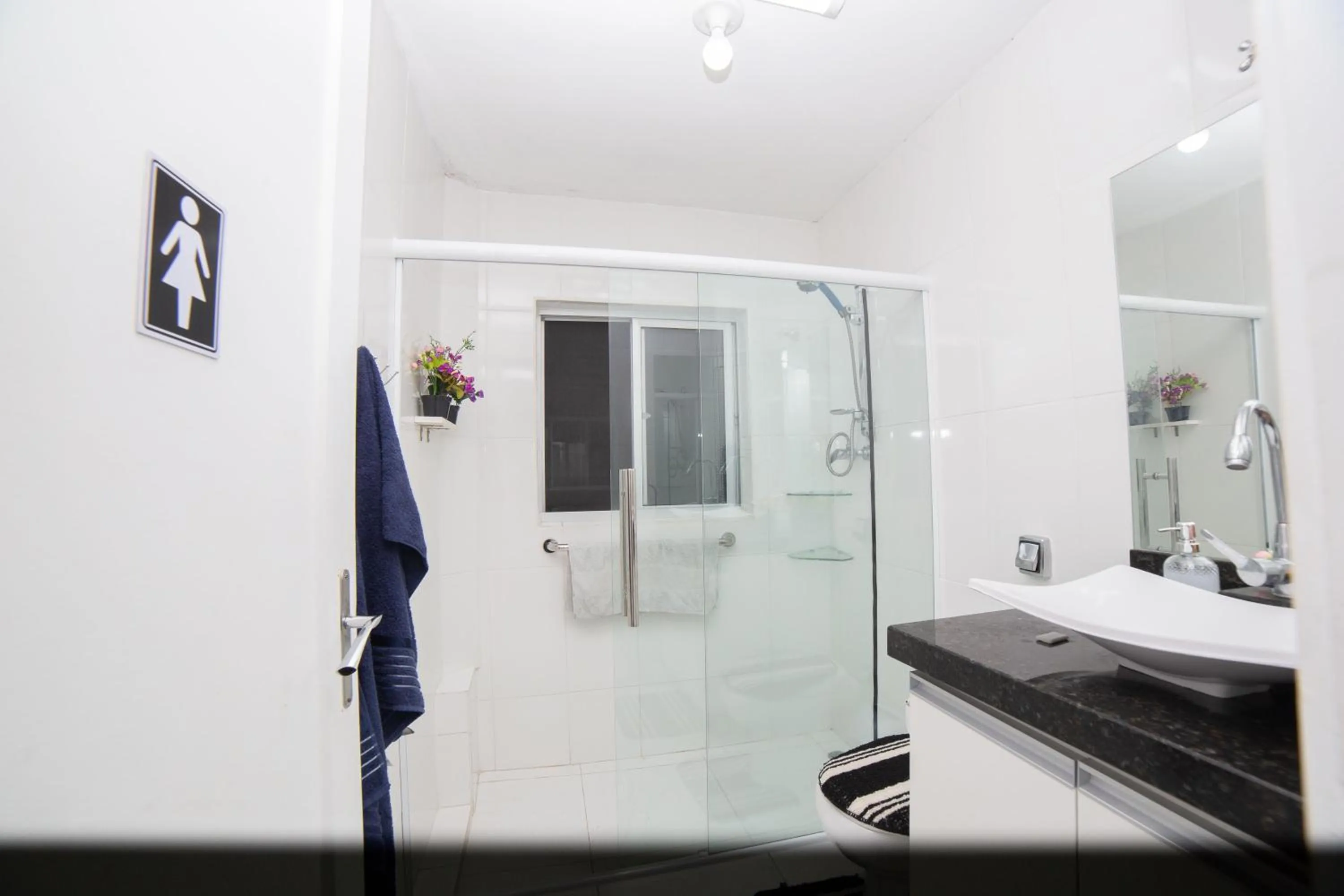 Bathroom in Curitiba Central Hostel