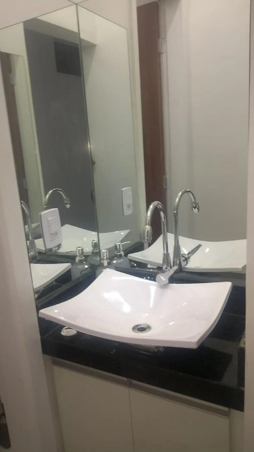 Bathroom in Curitiba Central Hostel