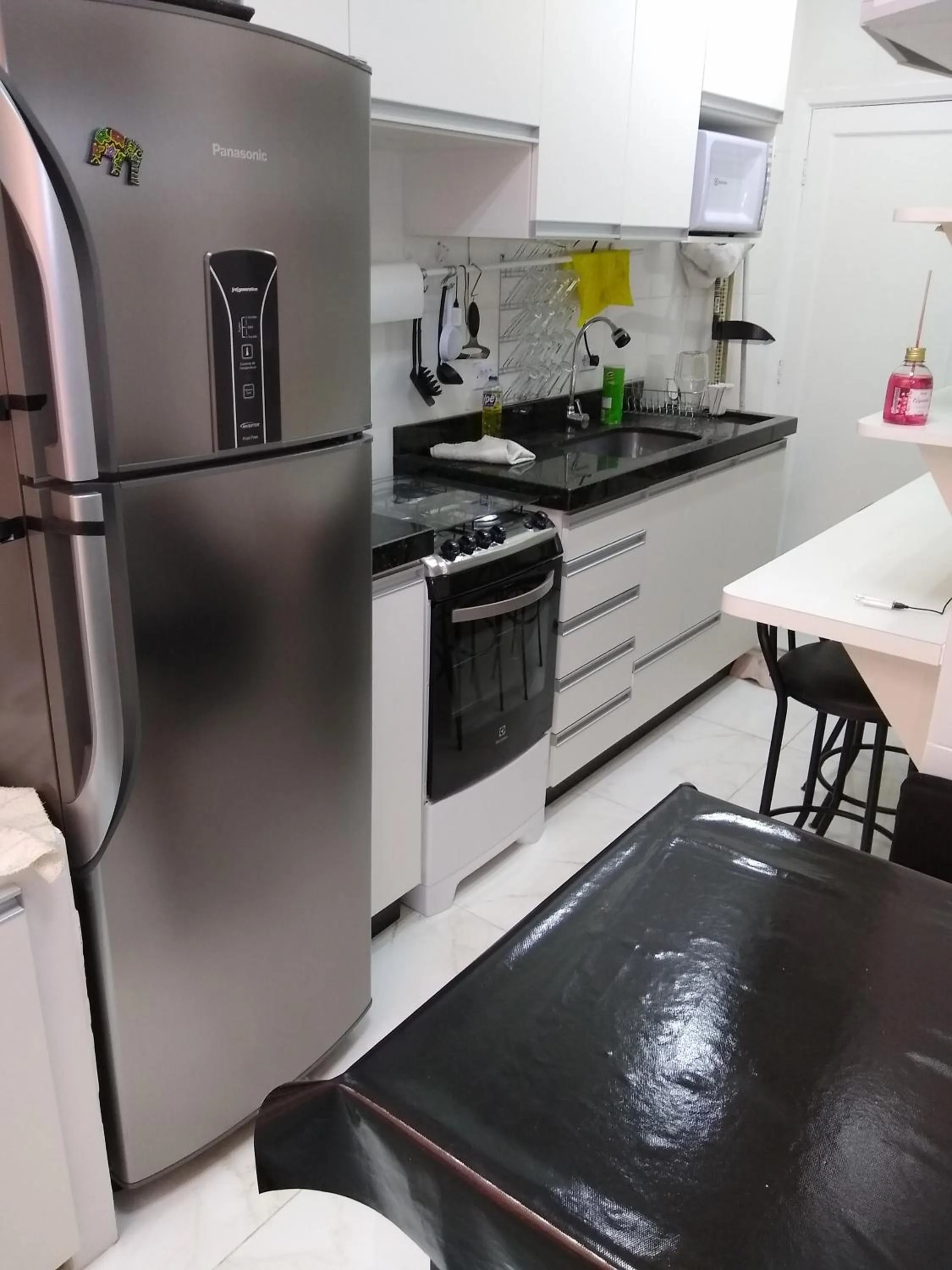 Kitchen or kitchenette in Curitiba Central Hostel