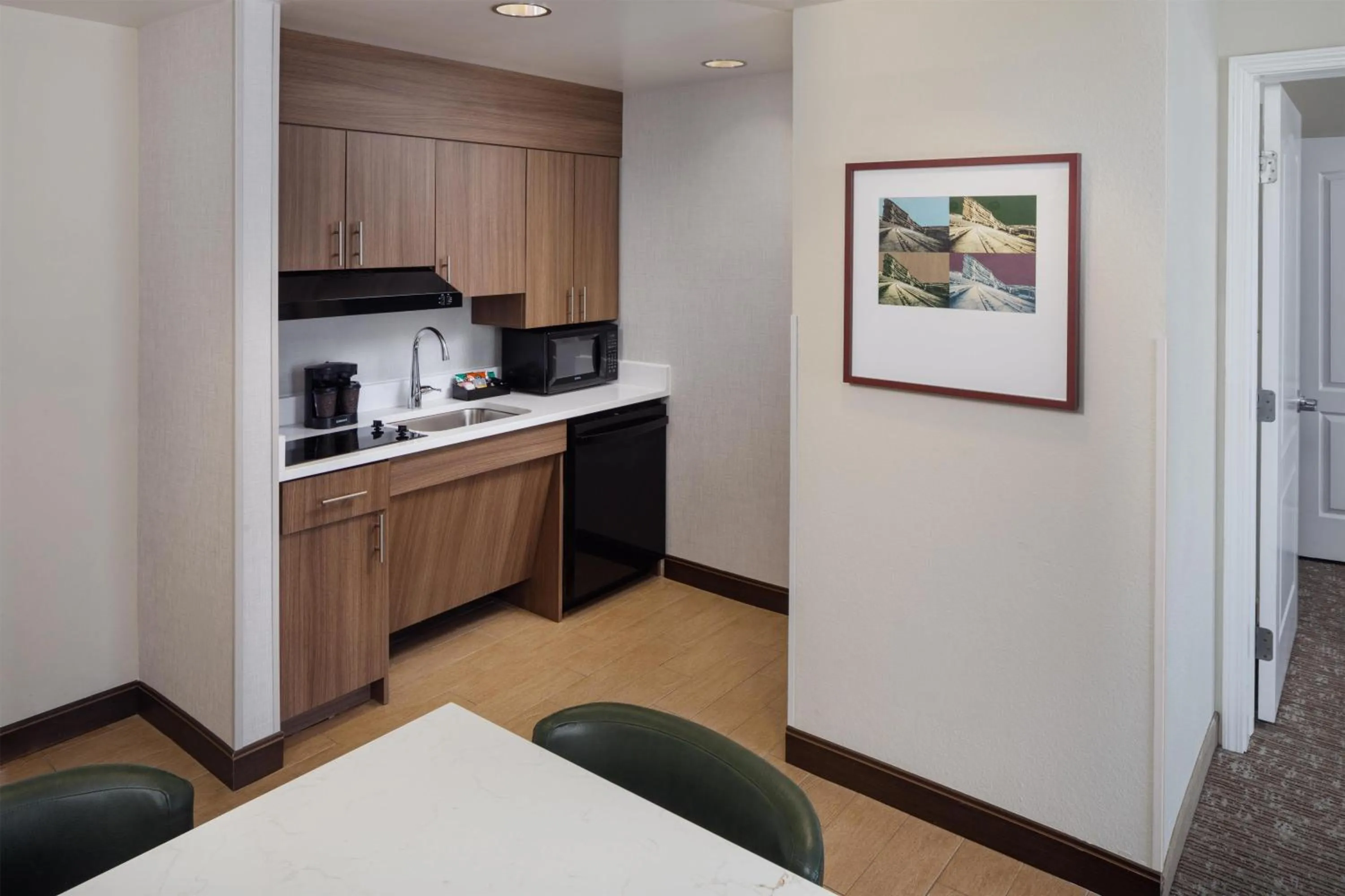 Kitchen or kitchenette in Homewood Suites by Hilton Denver International Airport