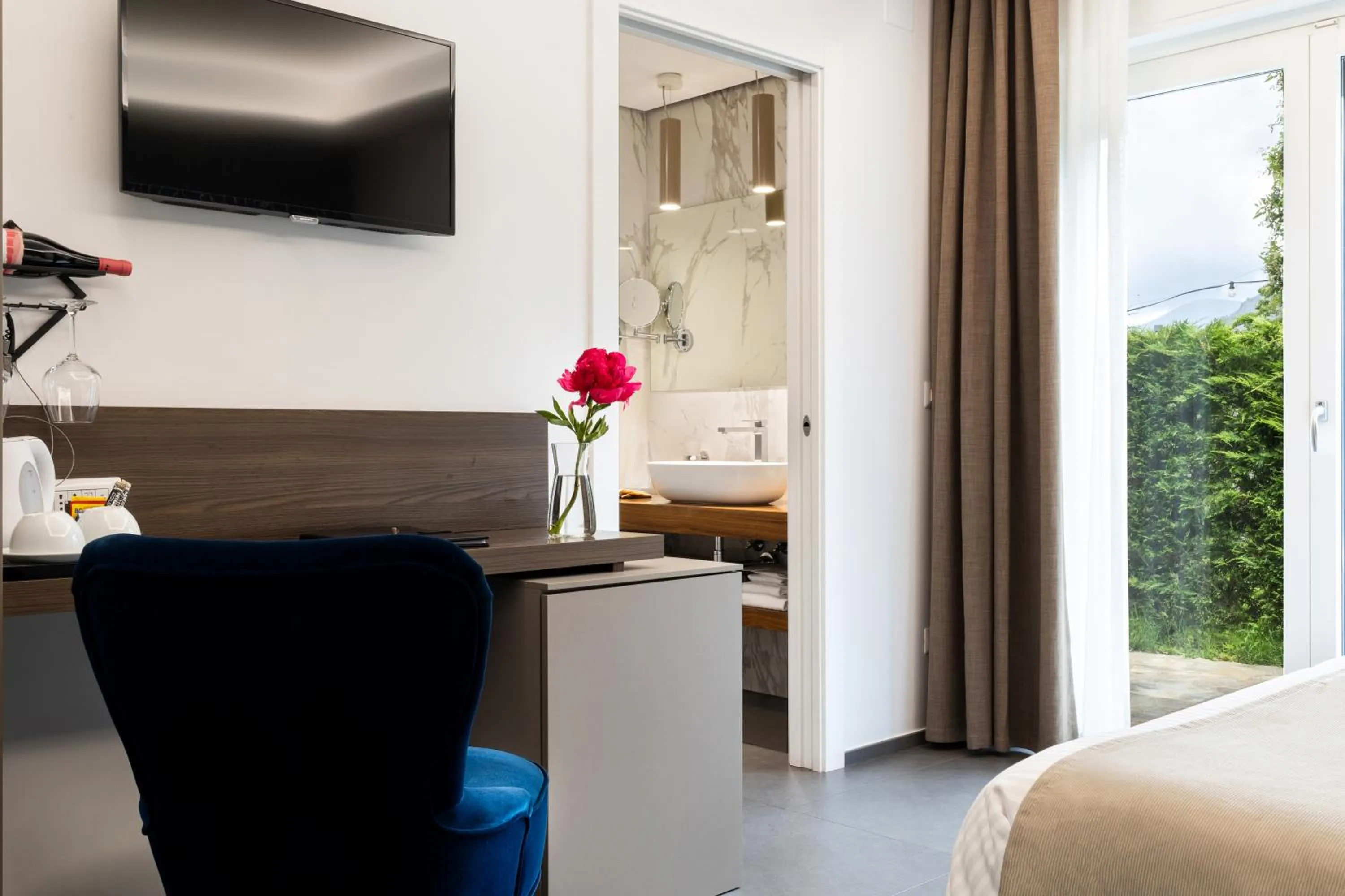 TV and multimedia, Bed in Likò Resort