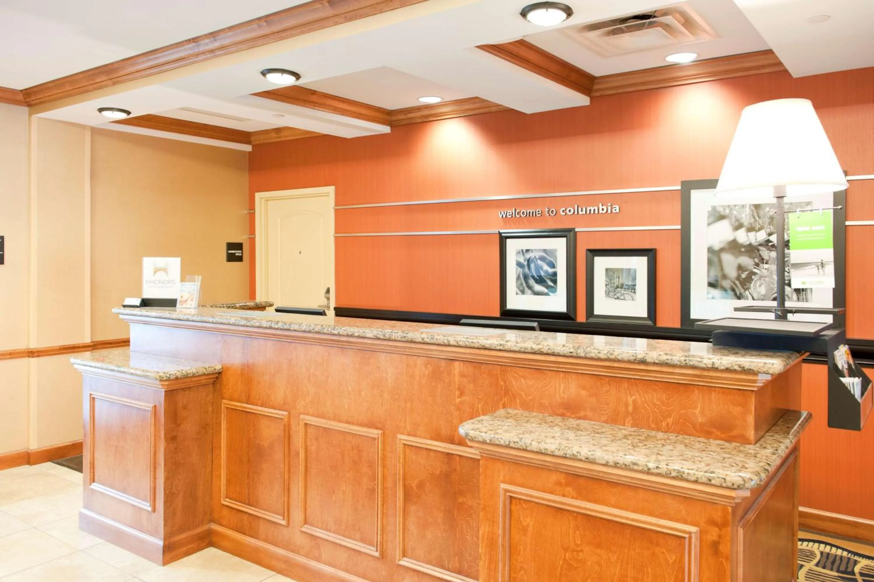 Lobby or reception in Hampton Inn & Suites Columbia at the University of Missouri