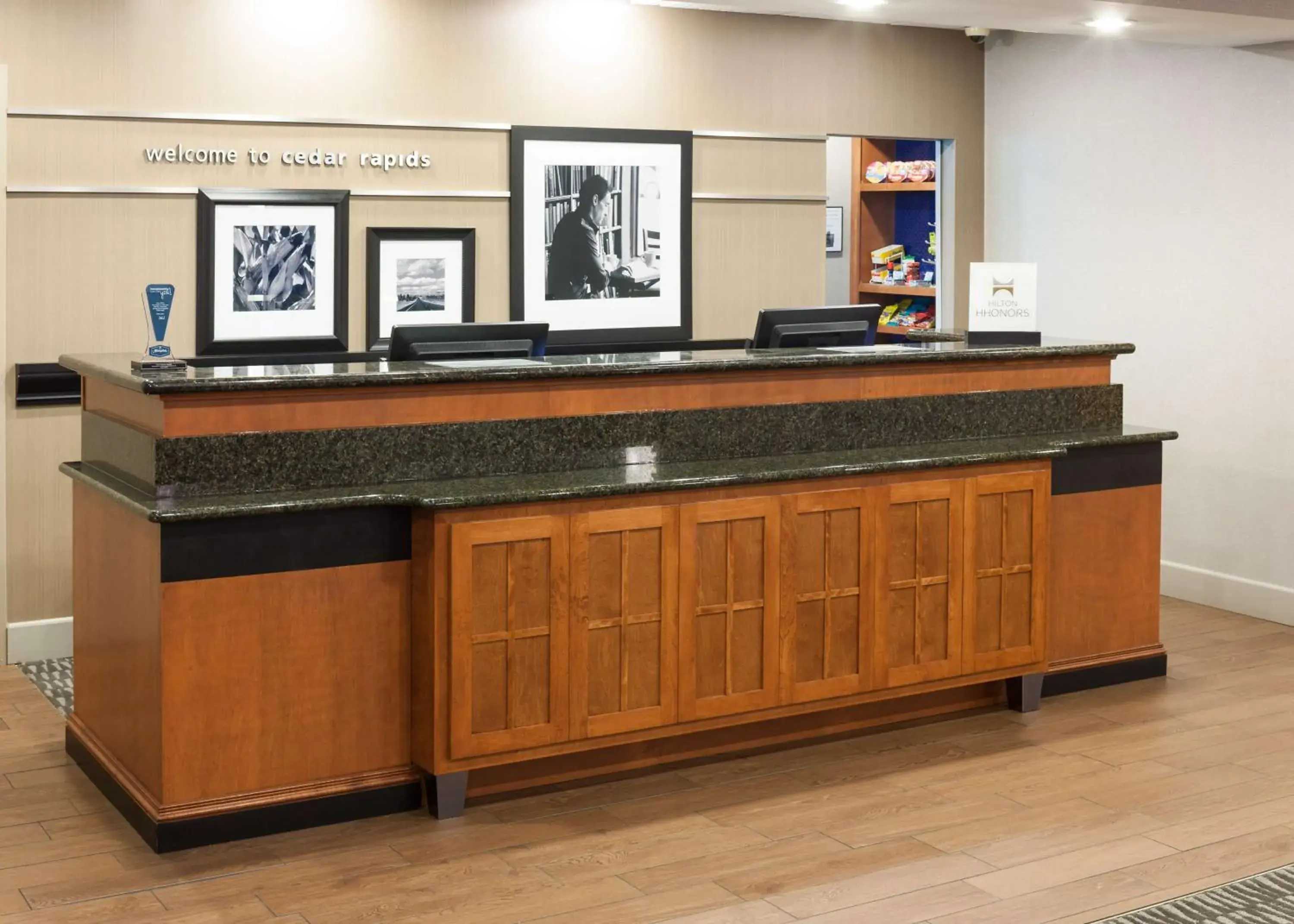 Lobby or reception in Hampton Inn & Suites Cedar Rapids Lobby or reception in Hampton Inn & Suites Cedar Rapids