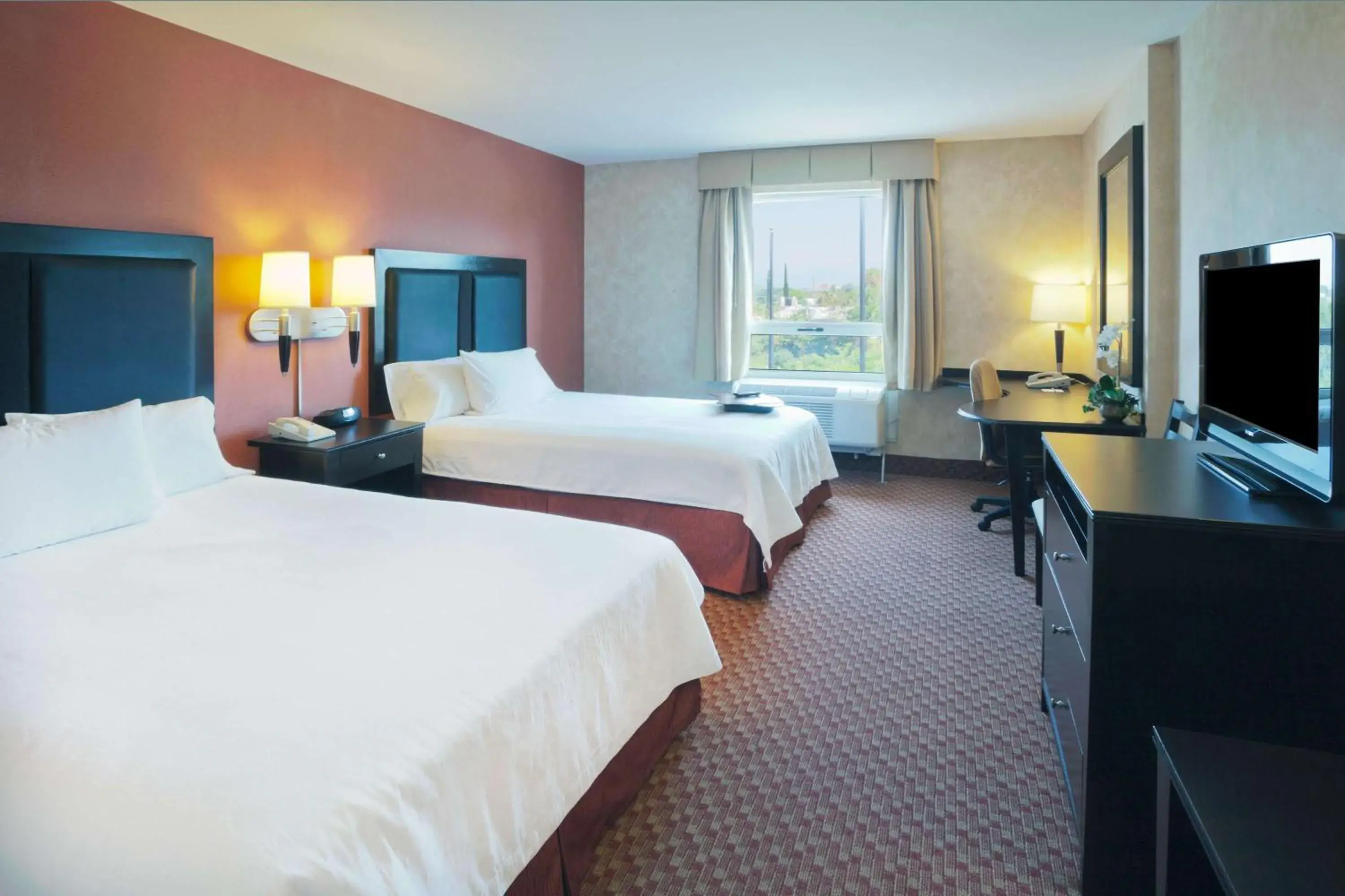 Bed in Hampton Inn by Hilton Ciudad Victoria Bed in Hampton Inn by Hilton Ciudad Victoria