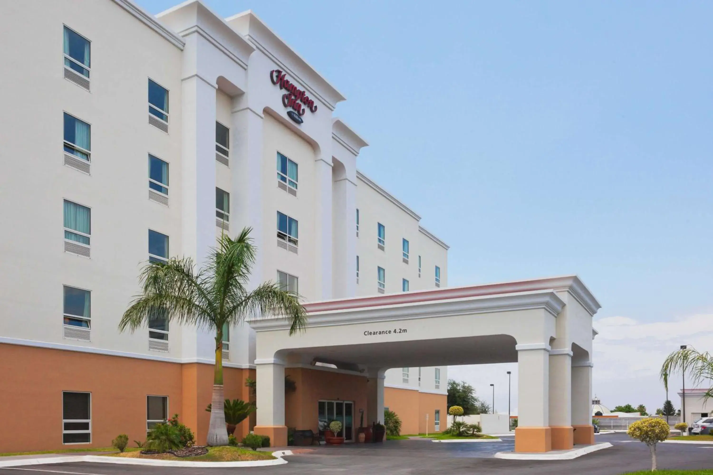 Property building in Hampton Inn by Hilton Ciudad Victoria Property building in Hampton Inn by Hilton Ciudad Victoria