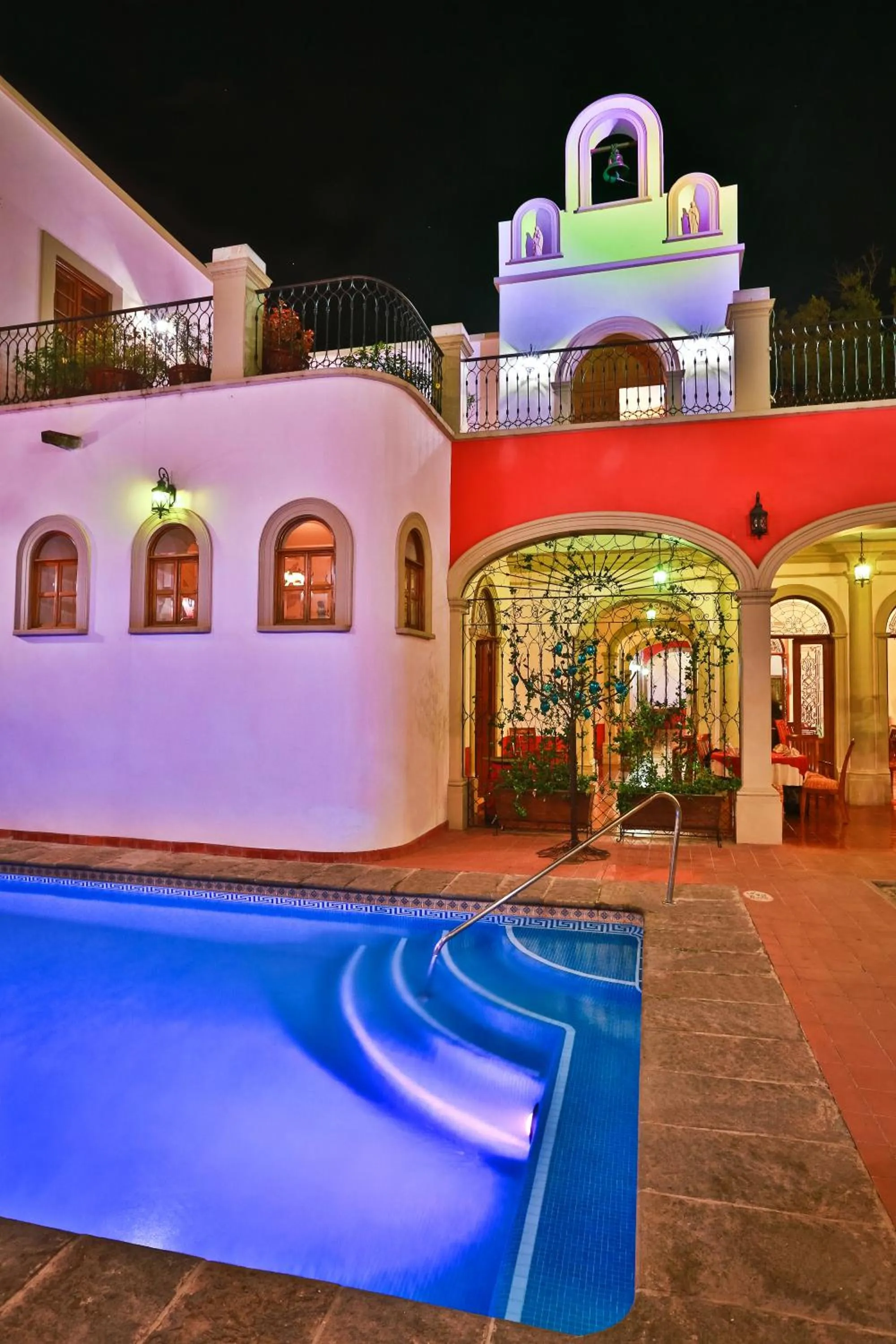 Gran Casa Sayula Galeria & SPA