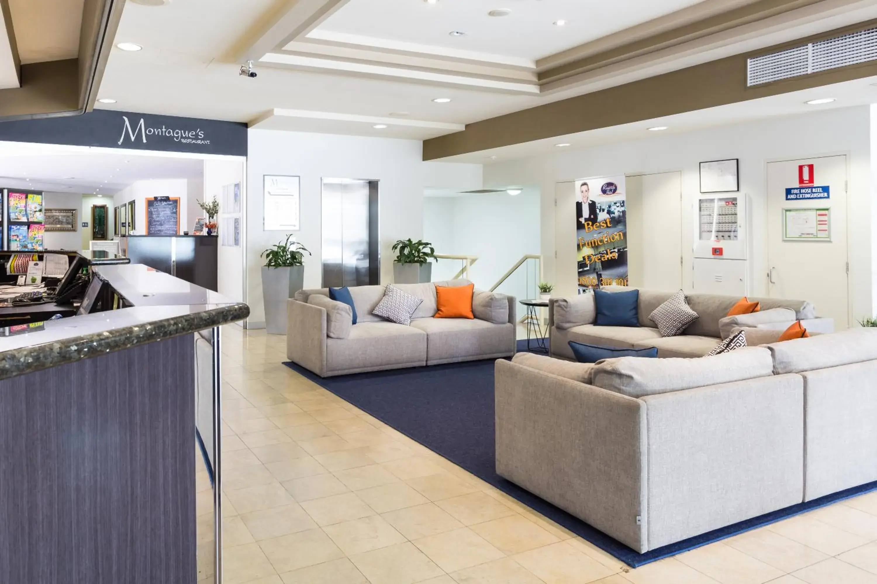 Lobby or reception in Riverside Hotel Southbank Lobby or reception in Riverside Hotel Southbank