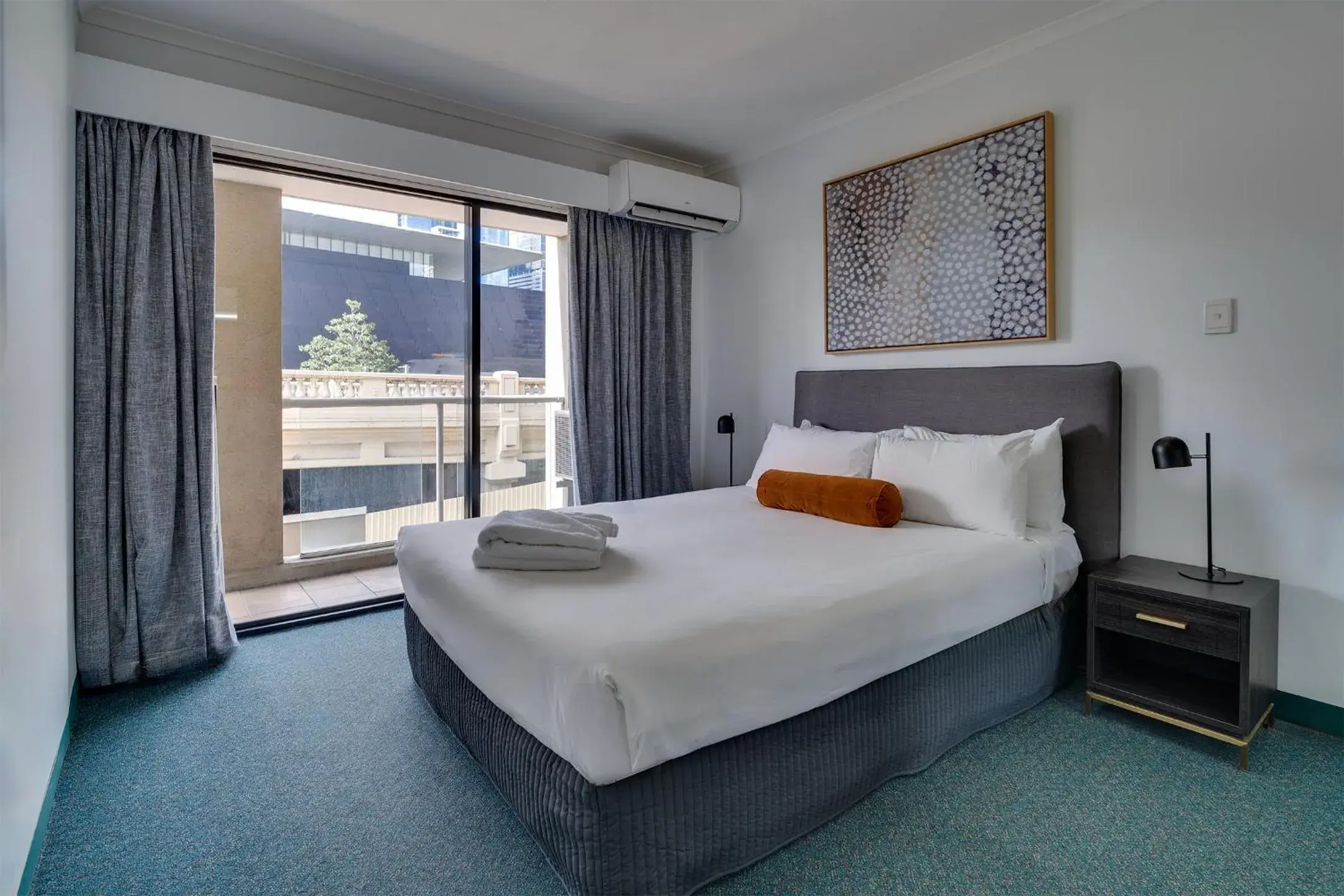 Bedroom, Bed in Riverside Hotel Southbank Bedroom, Bed in Riverside Hotel Southbank