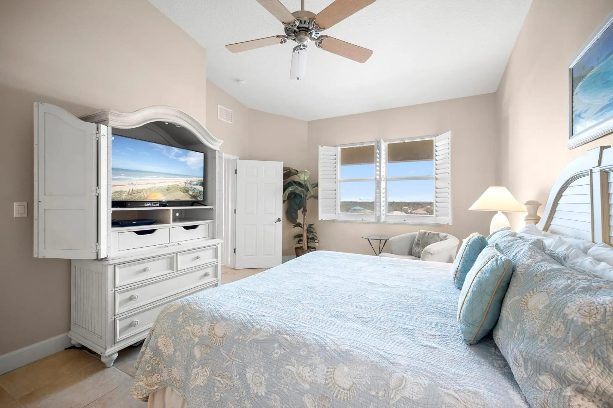 Bedroom, Bed in 1061 Cinnamon Beach