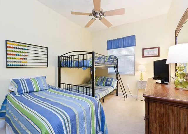 Property building, Bed in 734 Cinnamon Beach