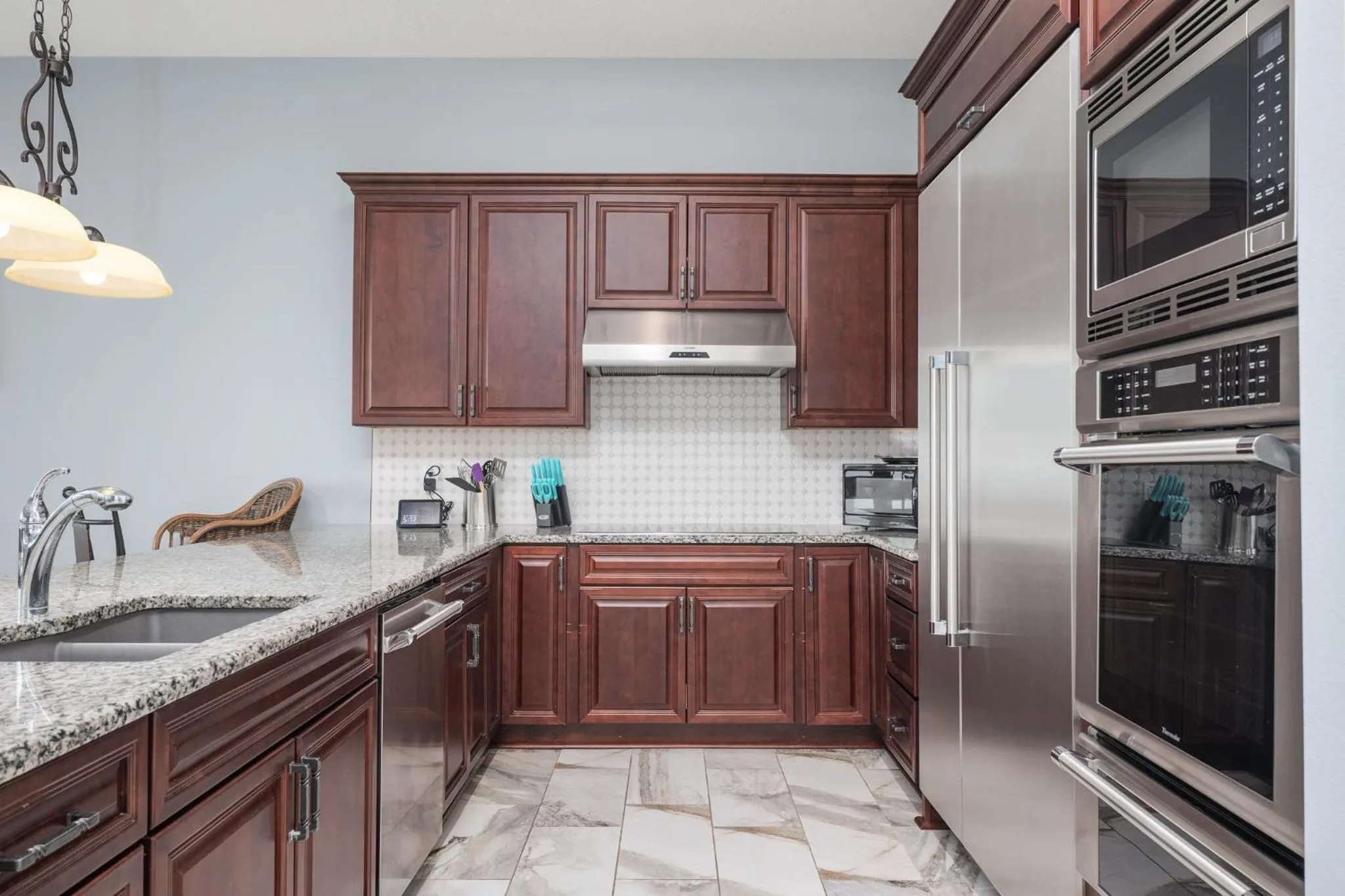 Kitchen or kitchenette in Cinnamon Beach Nautilus