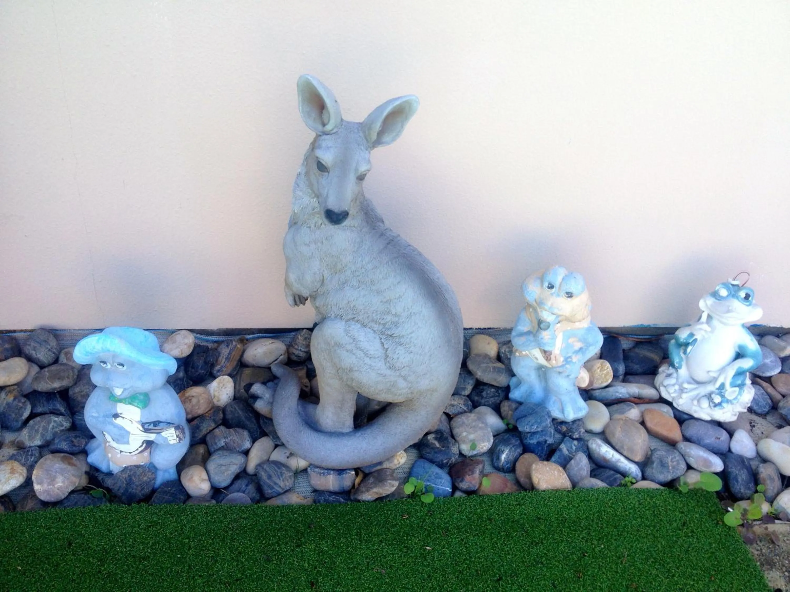 Decorative detail in Palms Bed & Breakfast