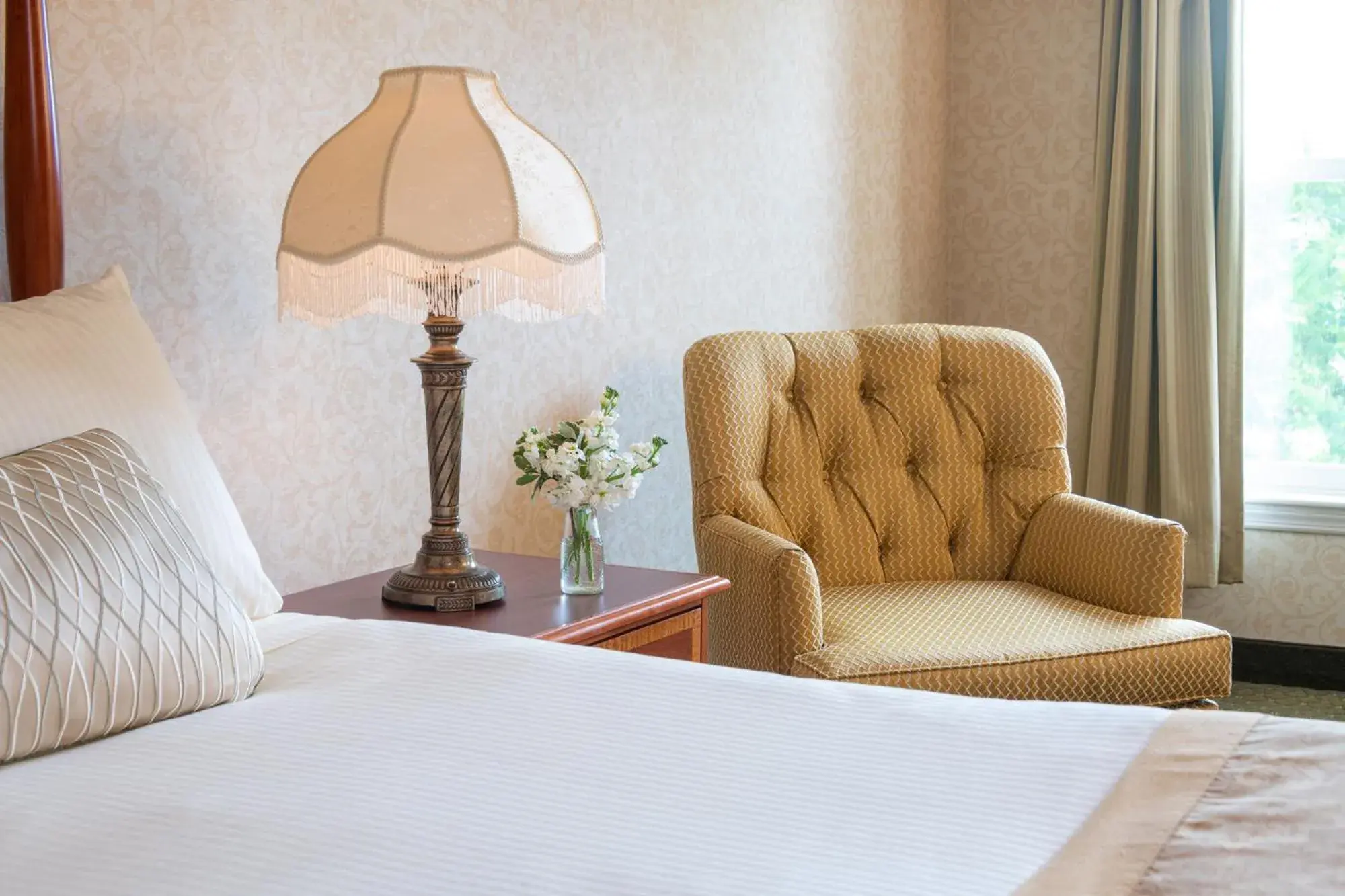 Seating area, Bed in Bar Harbor Grand Hotel Seating area, Bed in Bar Harbor Grand Hotel