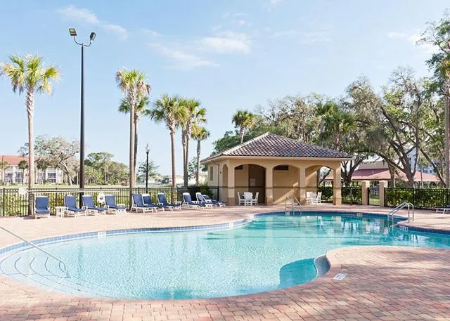 Swimming pool in Palm Coast Resort 109