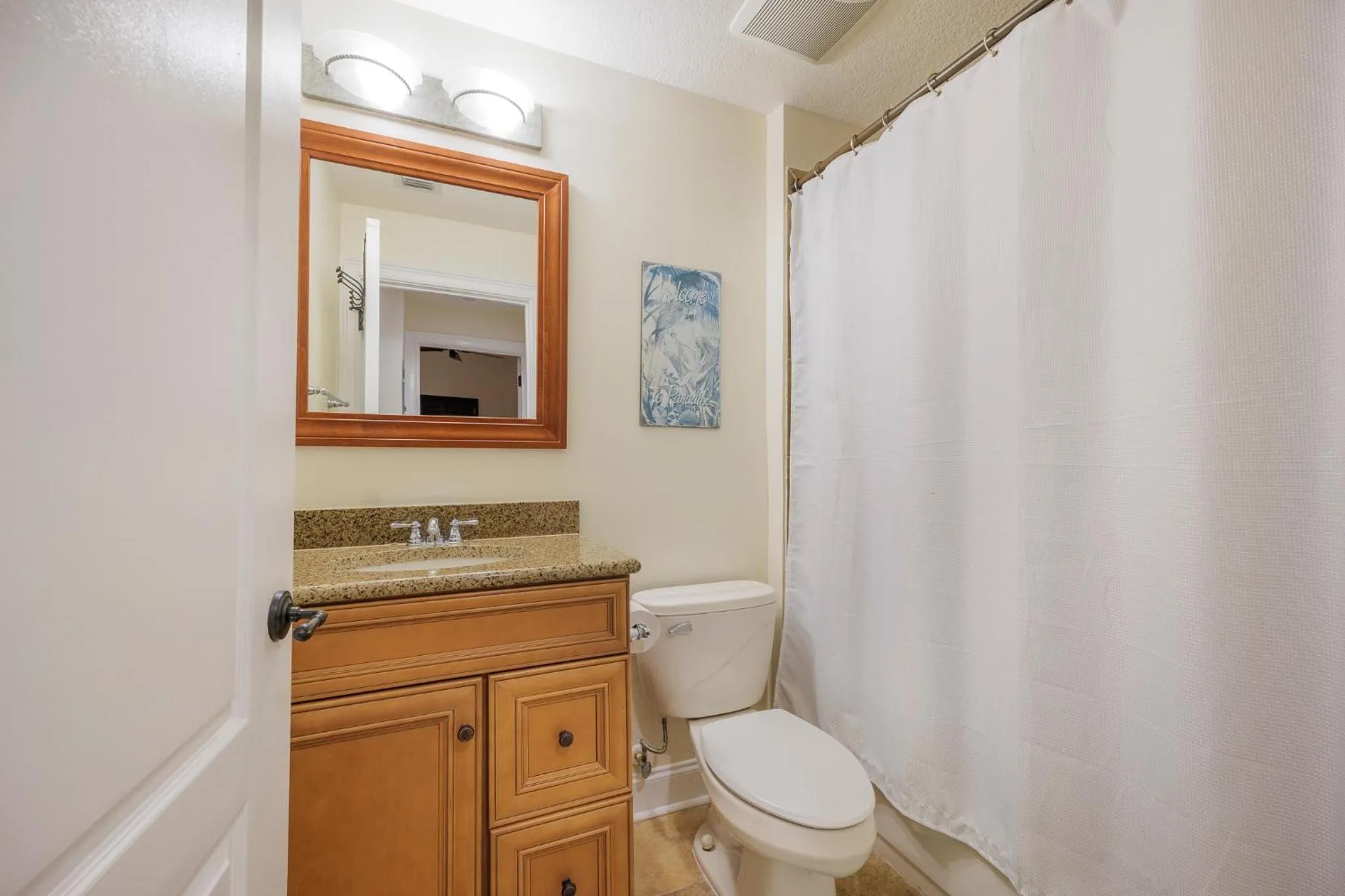Kitchen or kitchenette in Palm Coast Resort 109