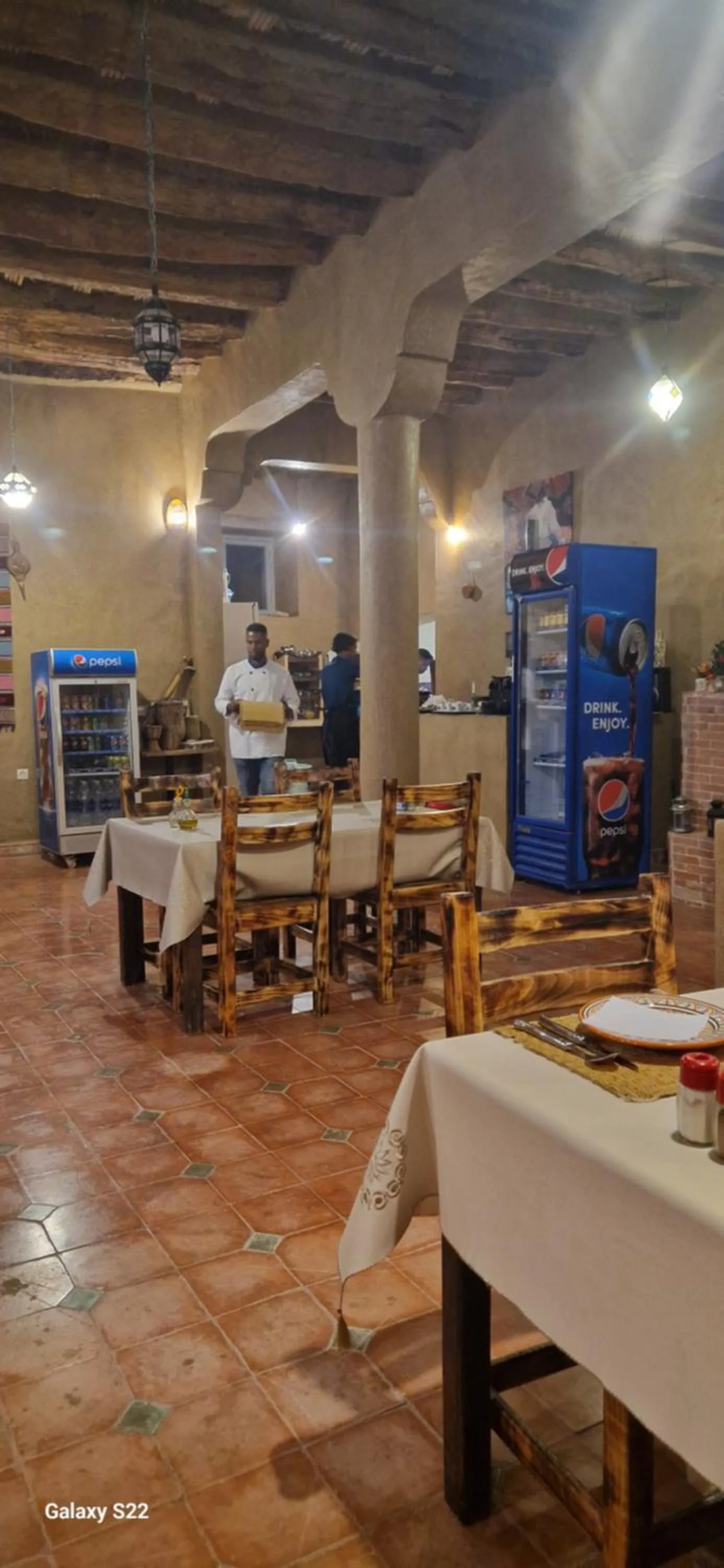 Restaurant/places to eat in Kasbah Ait BenHadda