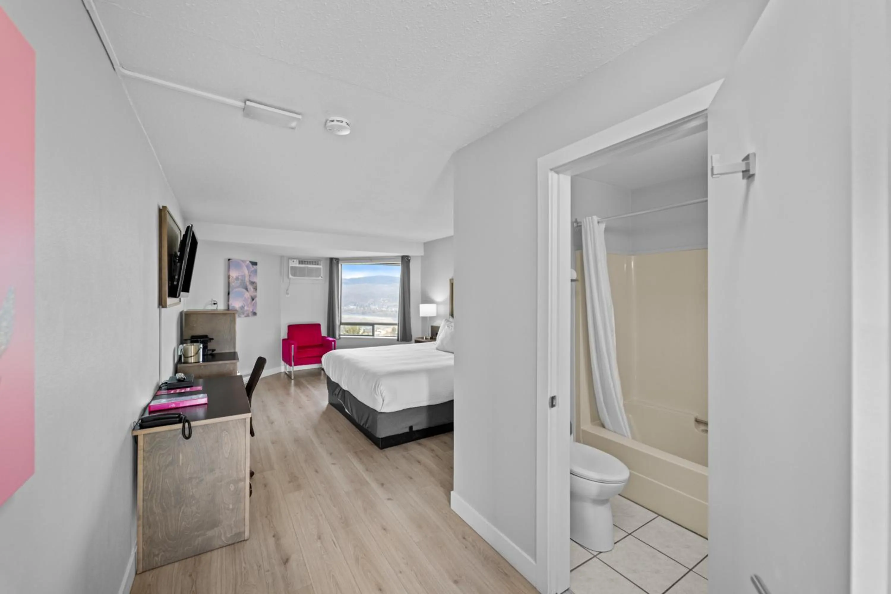 Bed in The Vista Inn