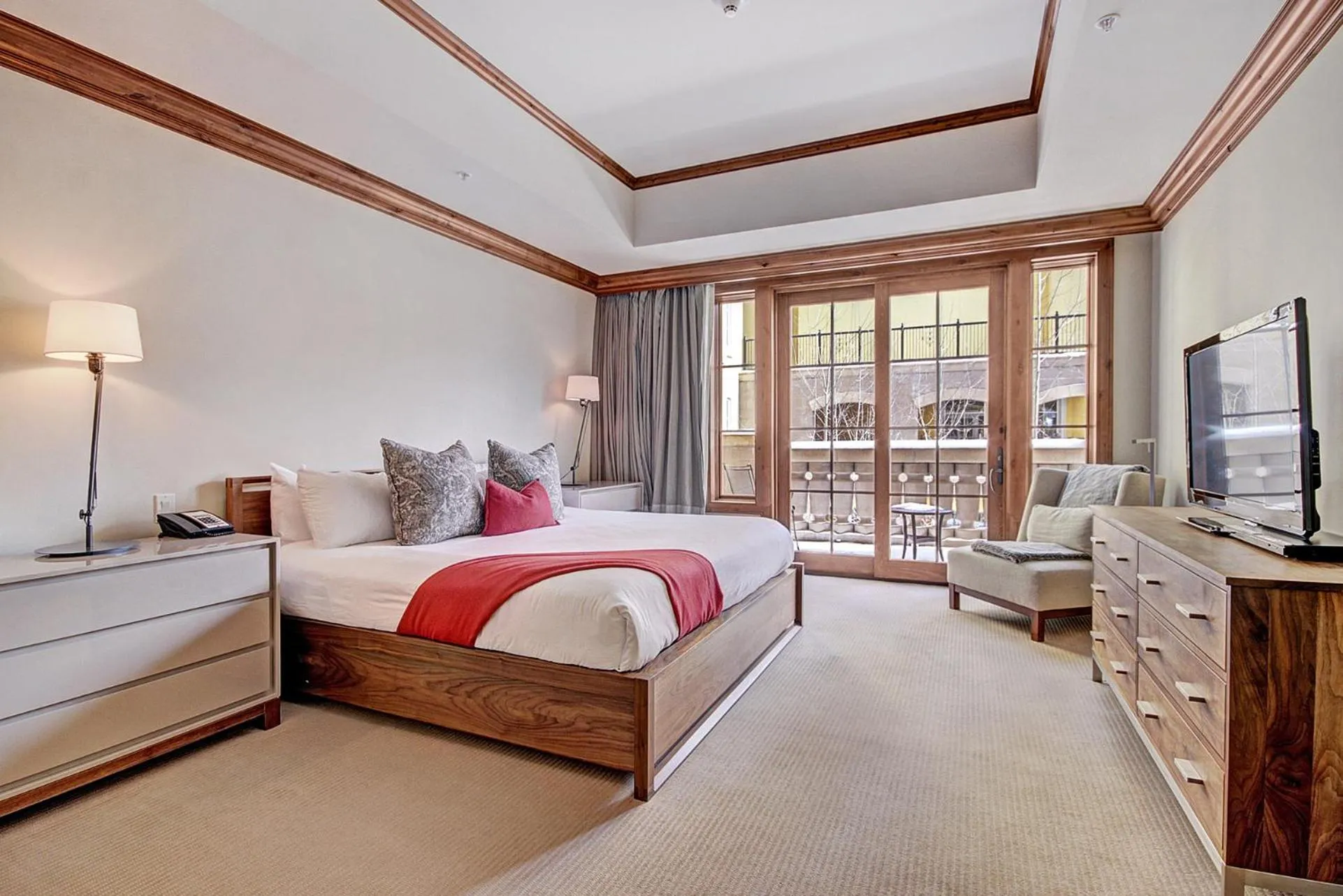 Photo of the whole room, Bed in The Vail Collection at the Ritz Carlton Residences Vail