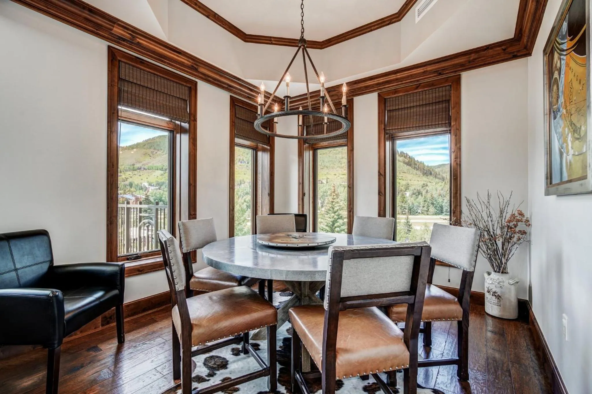 Food and drinks in The Vail Collection at the Ritz Carlton Residences Vail