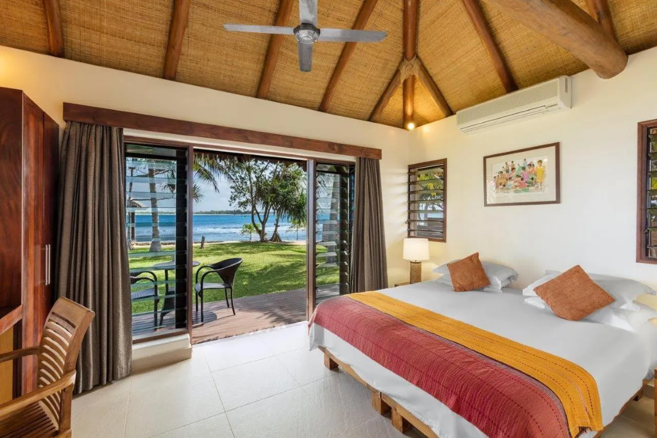 Bed in Eratap Beach Resort