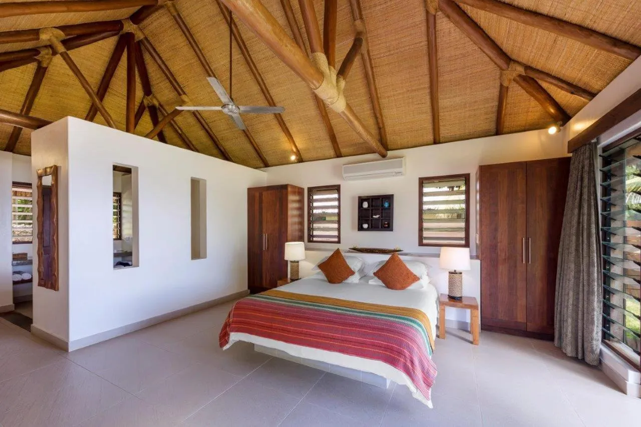 Bed in Eratap Beach Resort