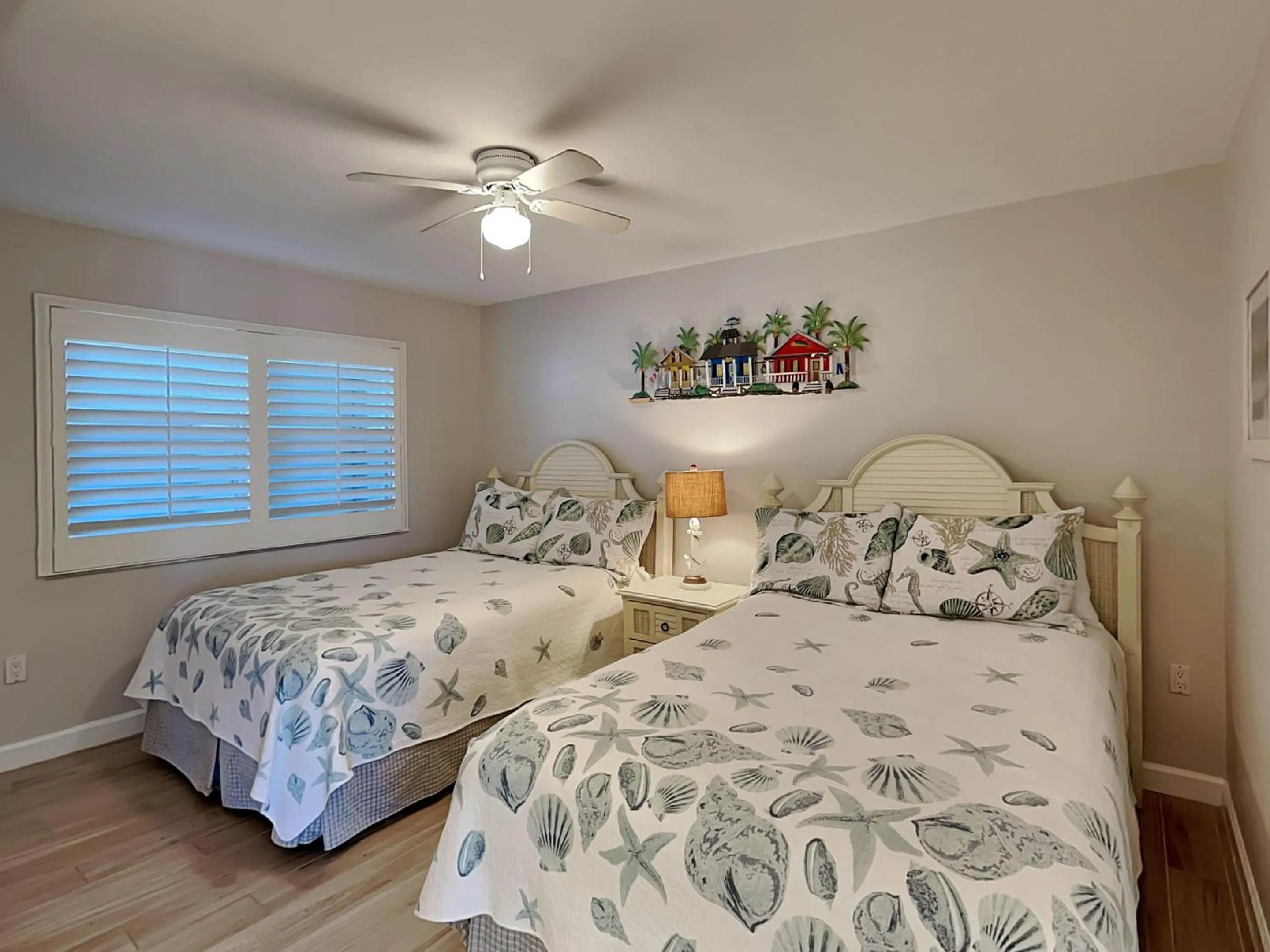 Property building, Bed in Estero Island Beach Villas 204