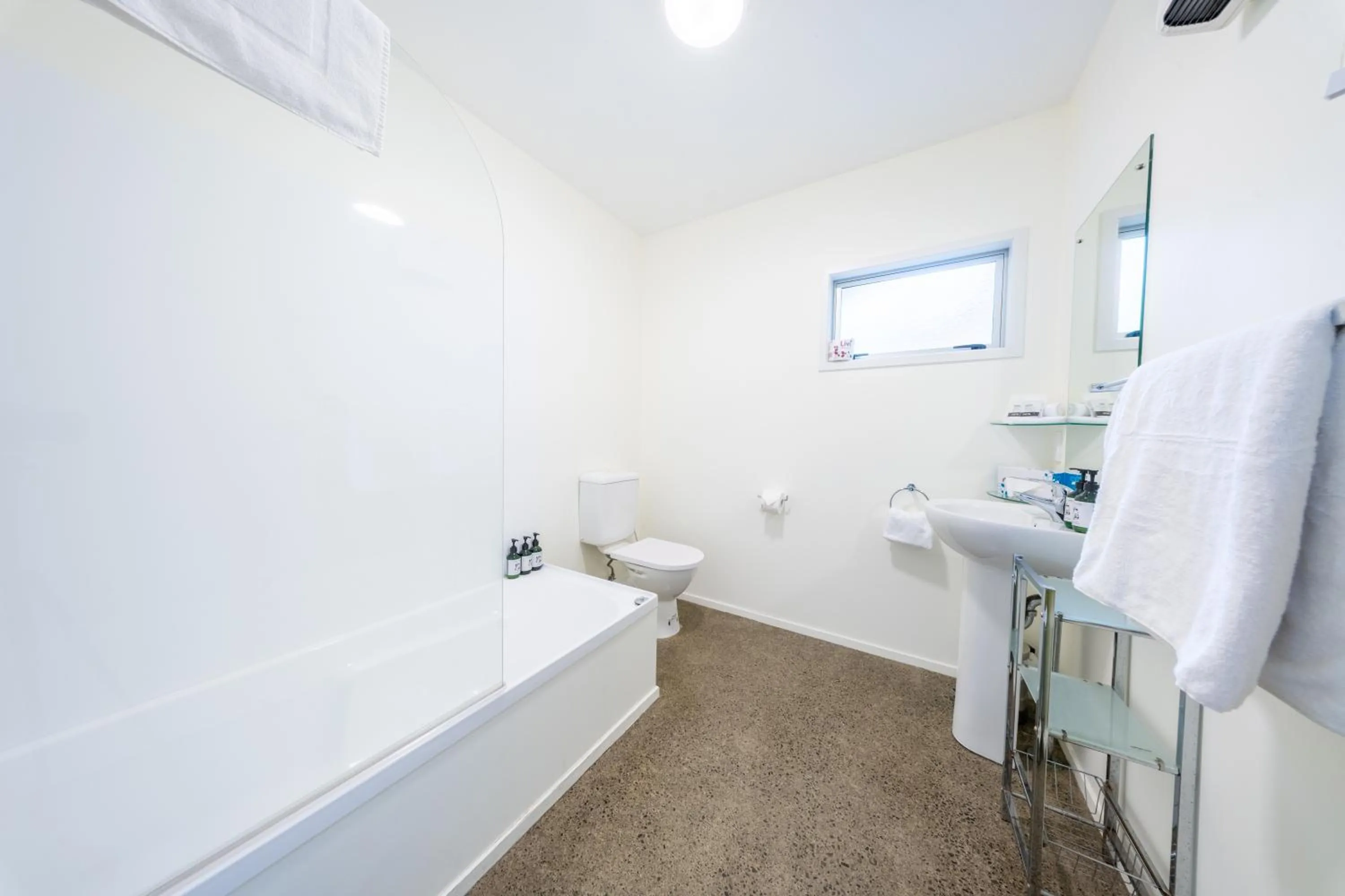 Bathroom in The Powderhorn Chateau