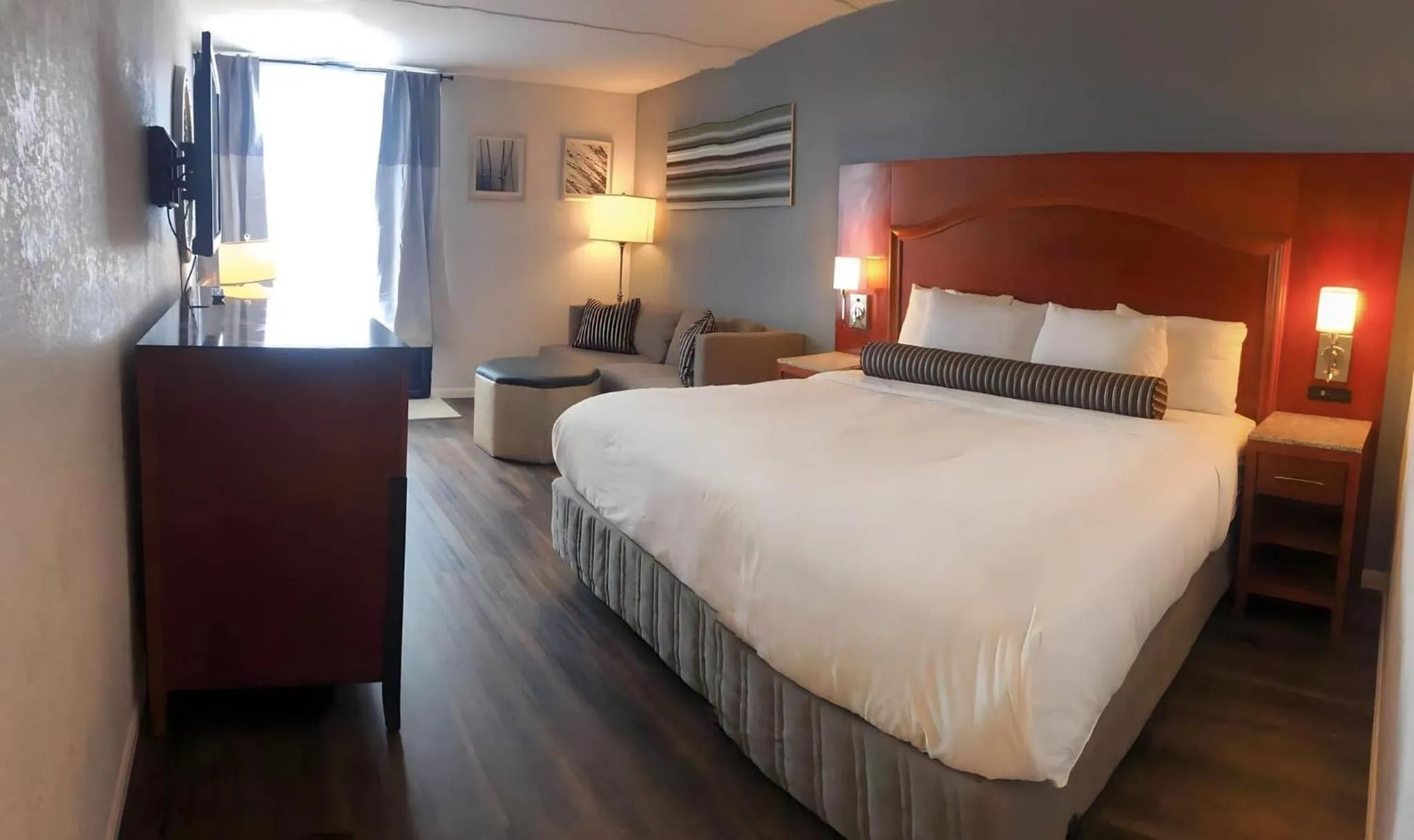 Bed in The Grand Hotel Spindletop