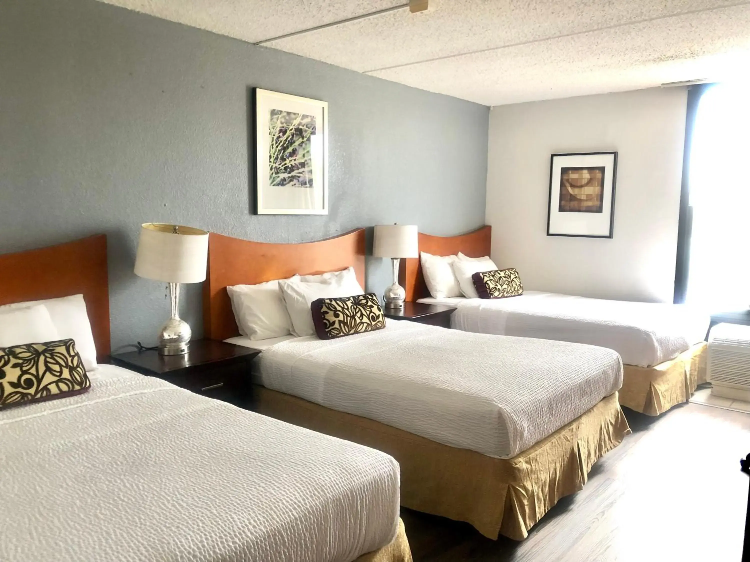 Bedroom, Bed in The Grand Hotel Spindletop Bedroom, Bed in The Grand Hotel Spindletop