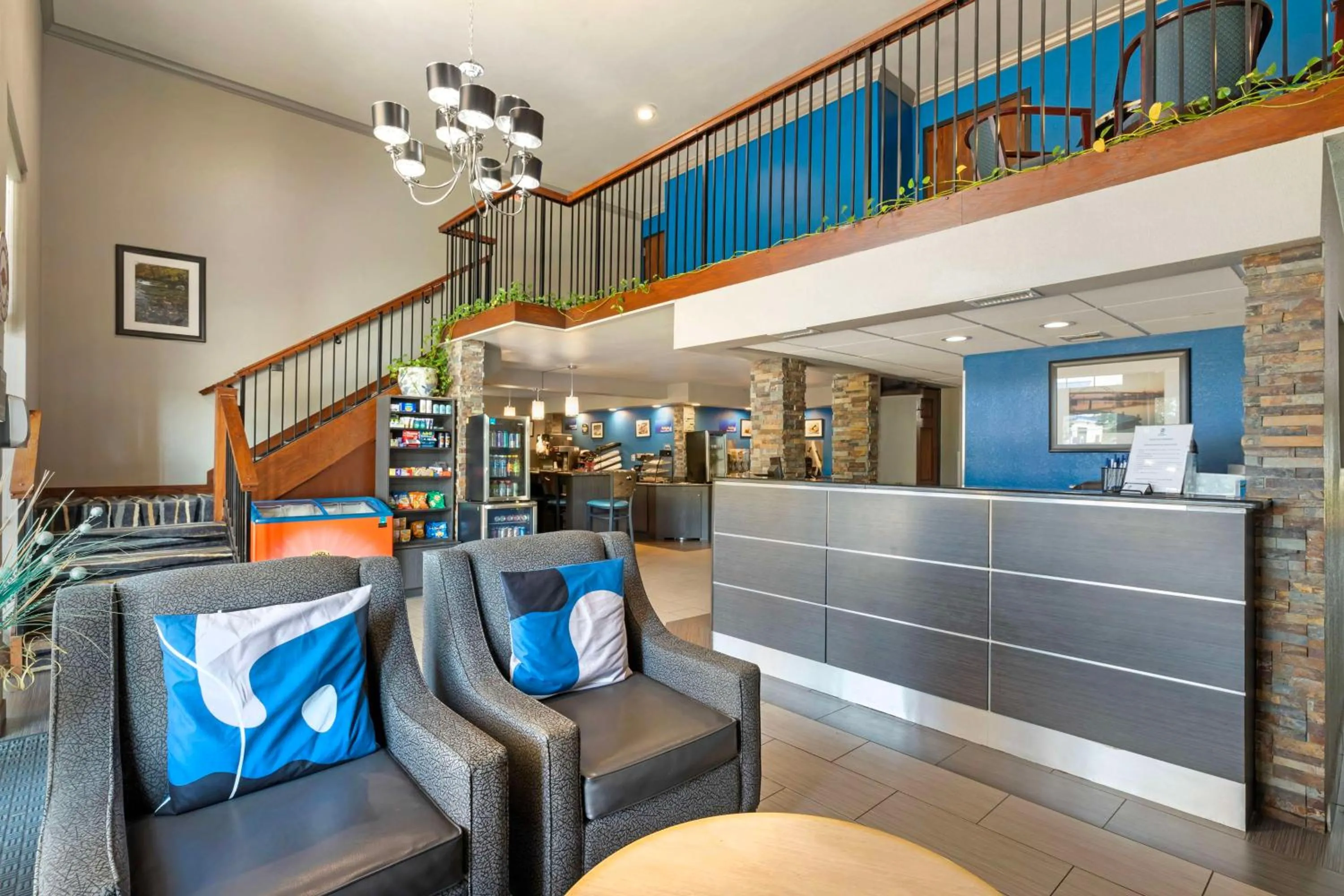 Lobby or reception in Best Western Van Buren Inn