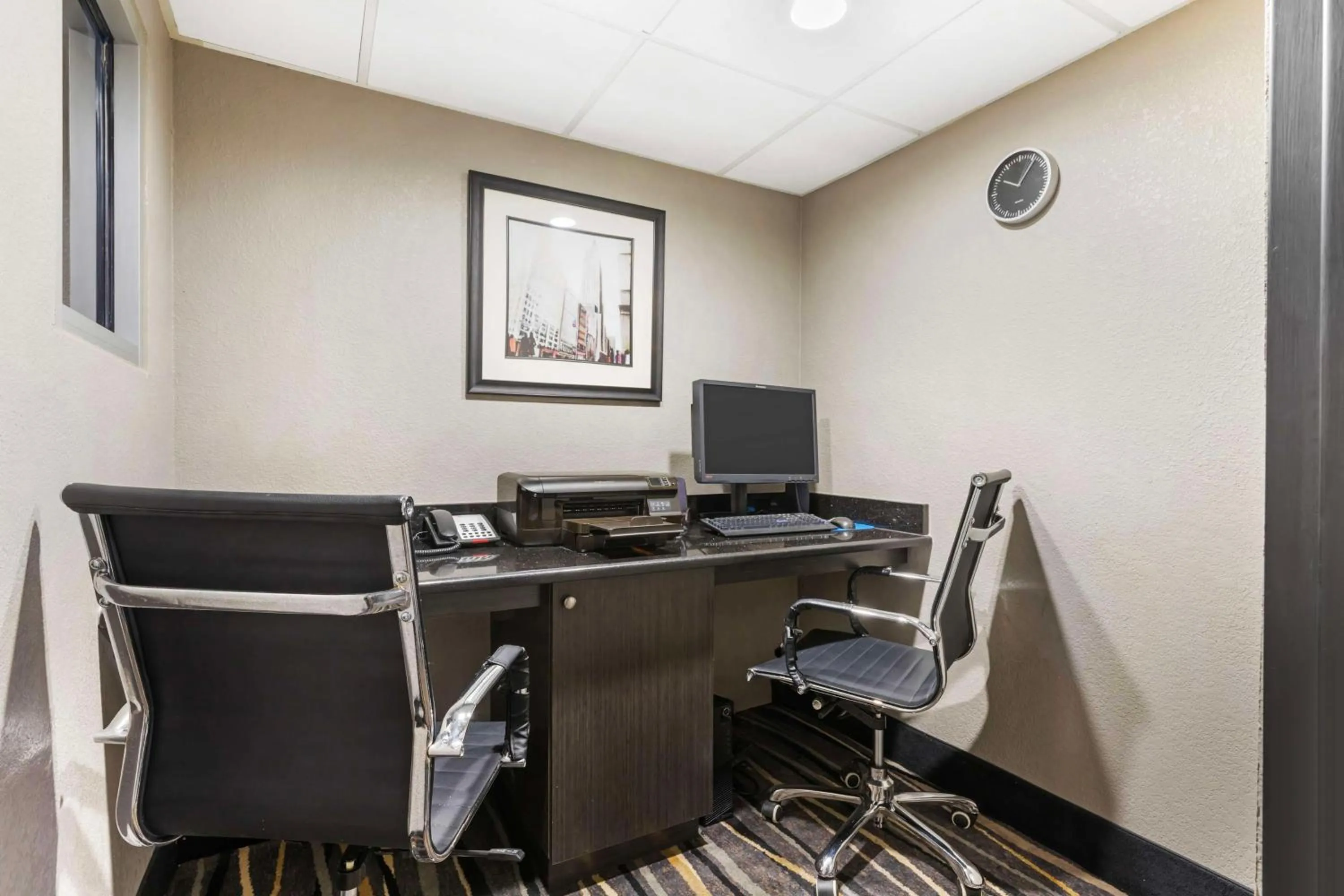 Business facilities in Best Western Van Buren Inn