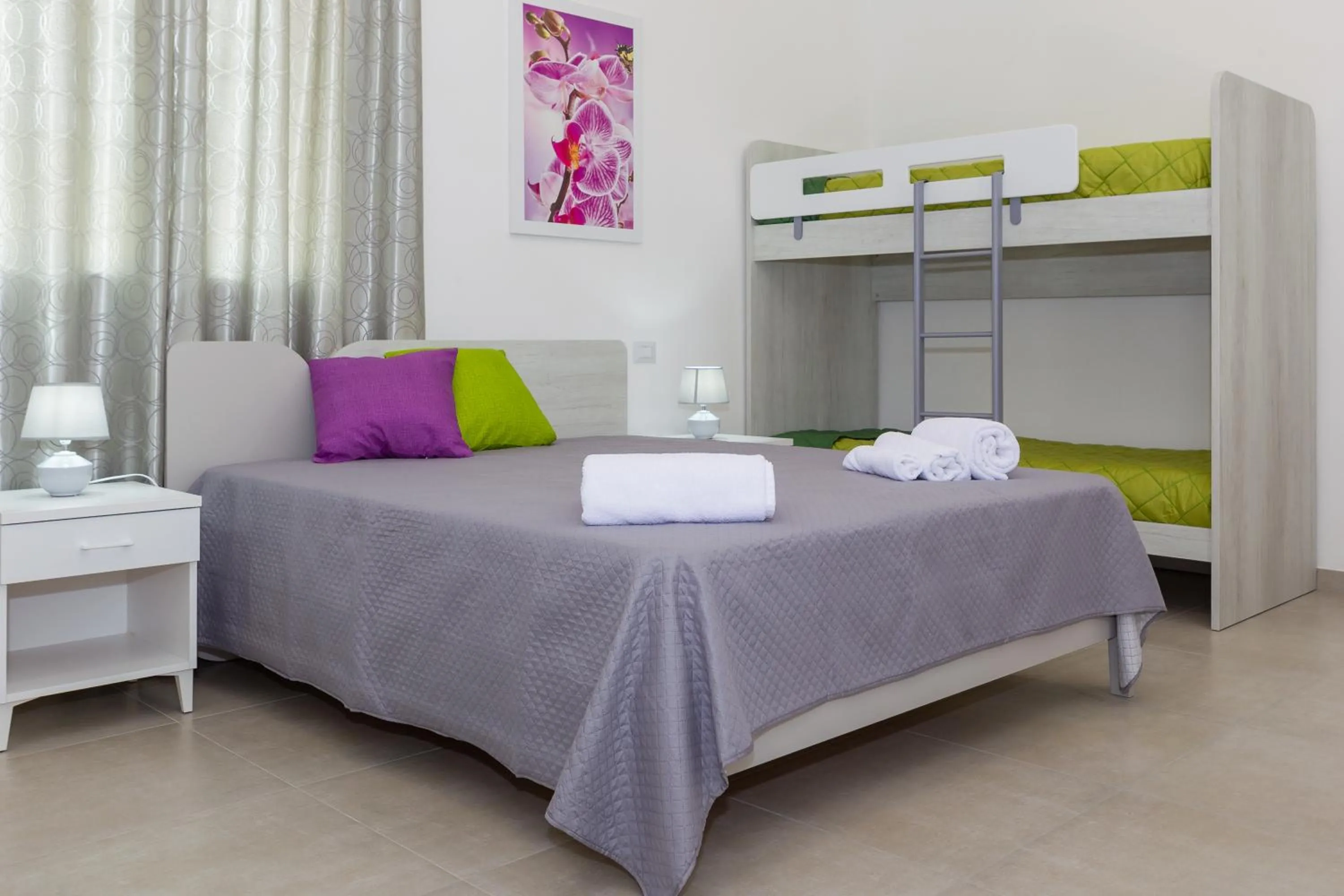 bunk bed in Paloma B&B