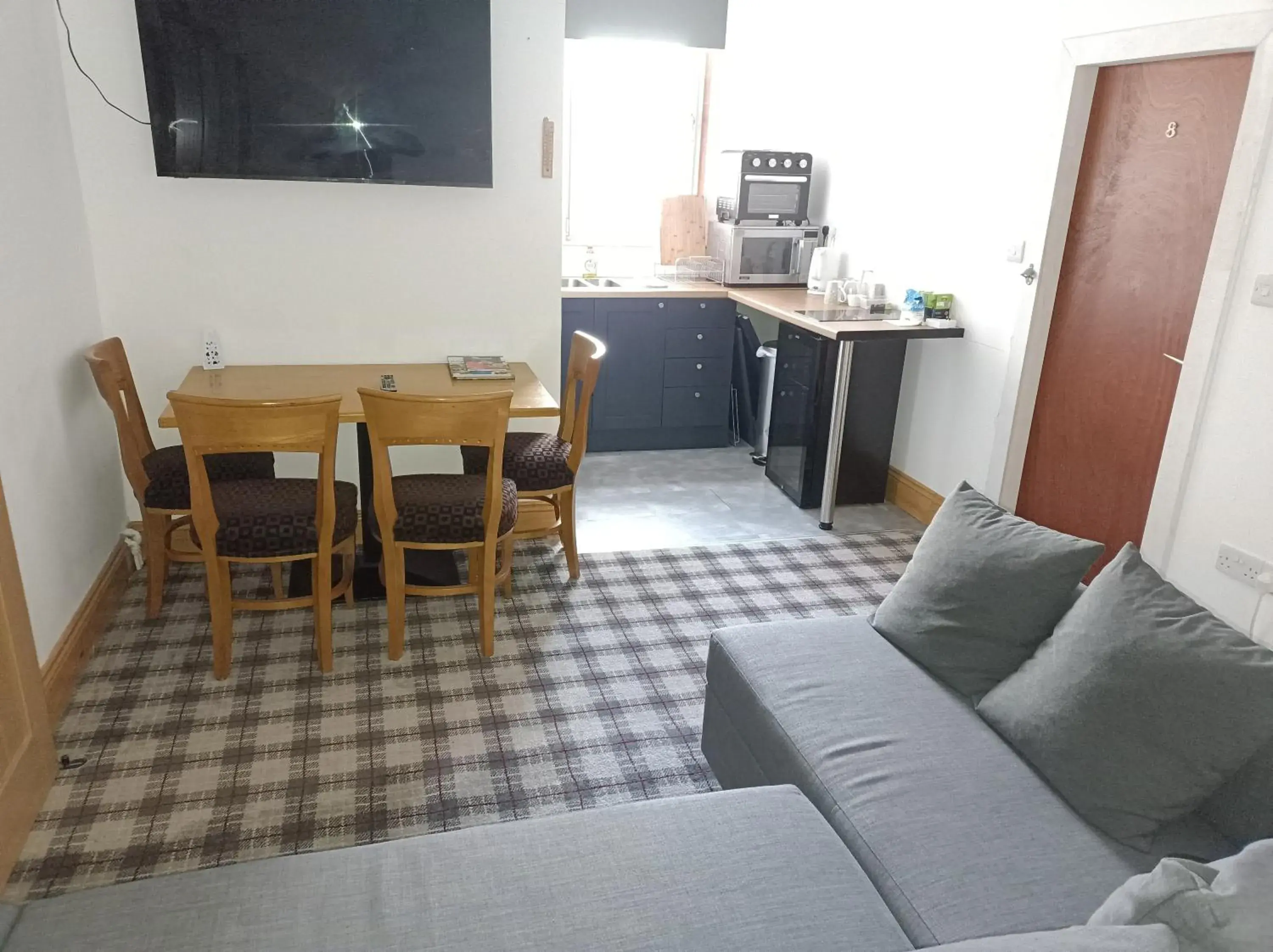 Two-Bedroom Apartment in The Townhouse Self Catering Two-Bedroom Apartment in The Townhouse Self Catering