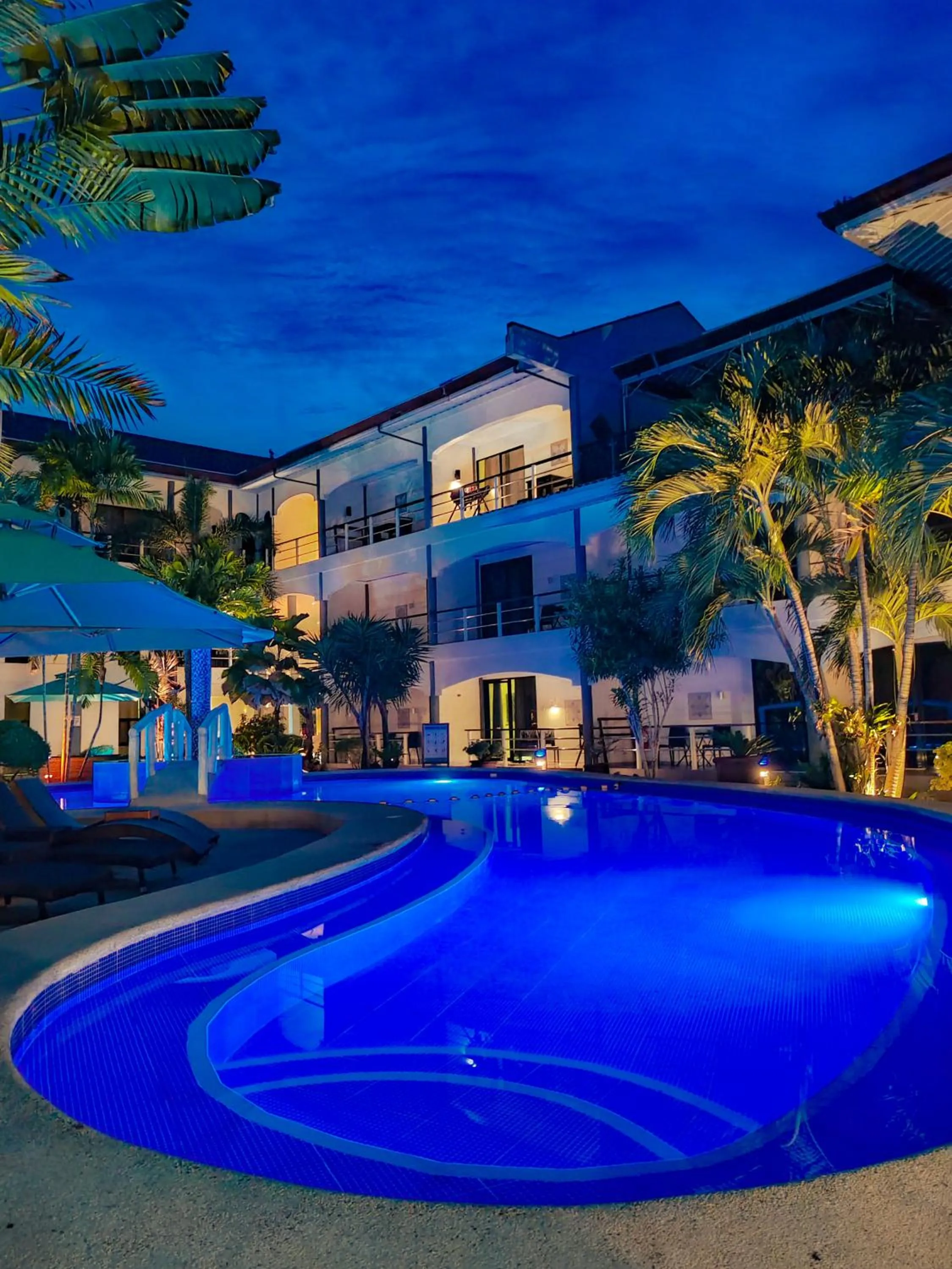 Night in Alona Northland Resort