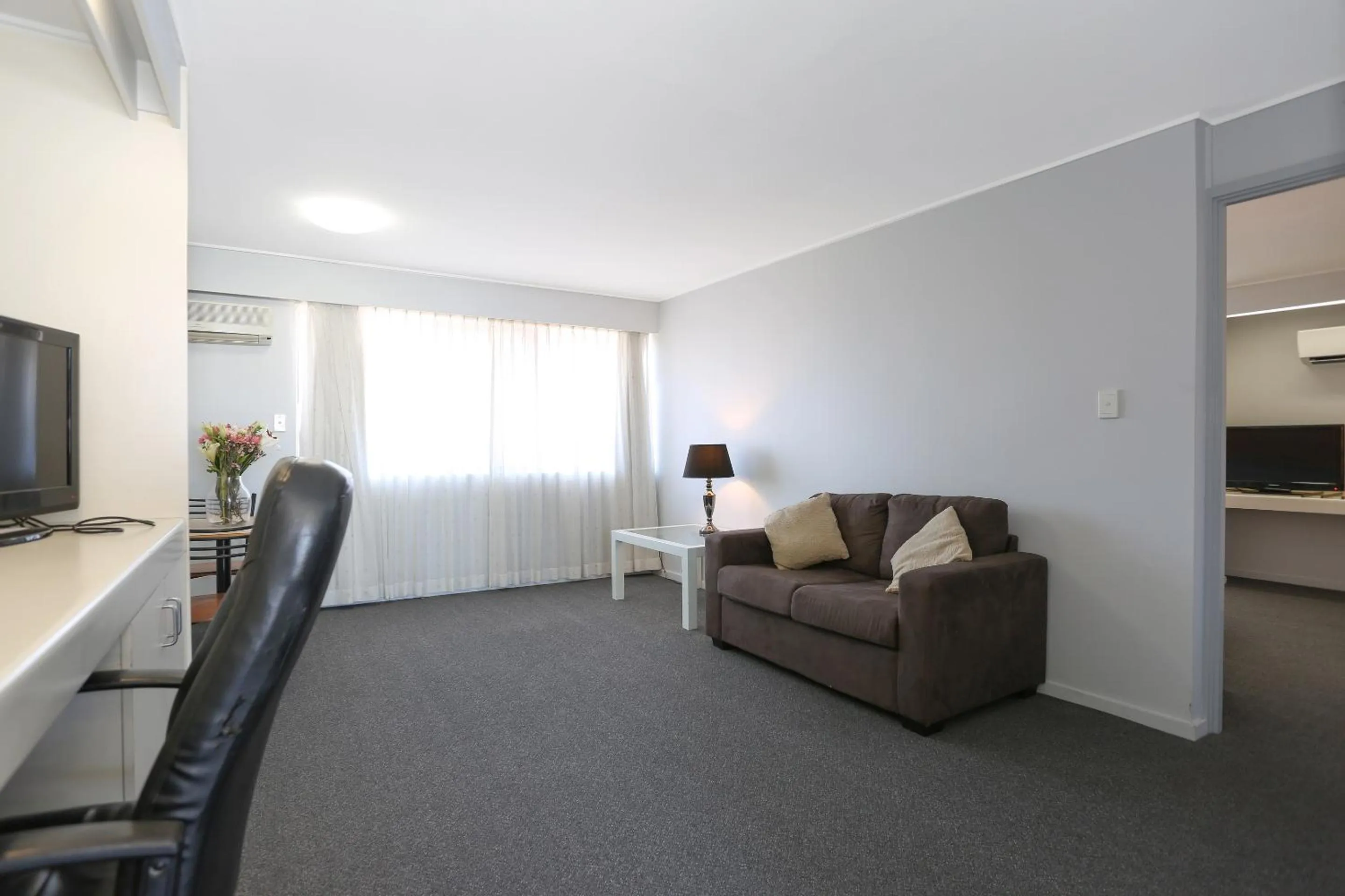 Living room in Reef Resort Motel