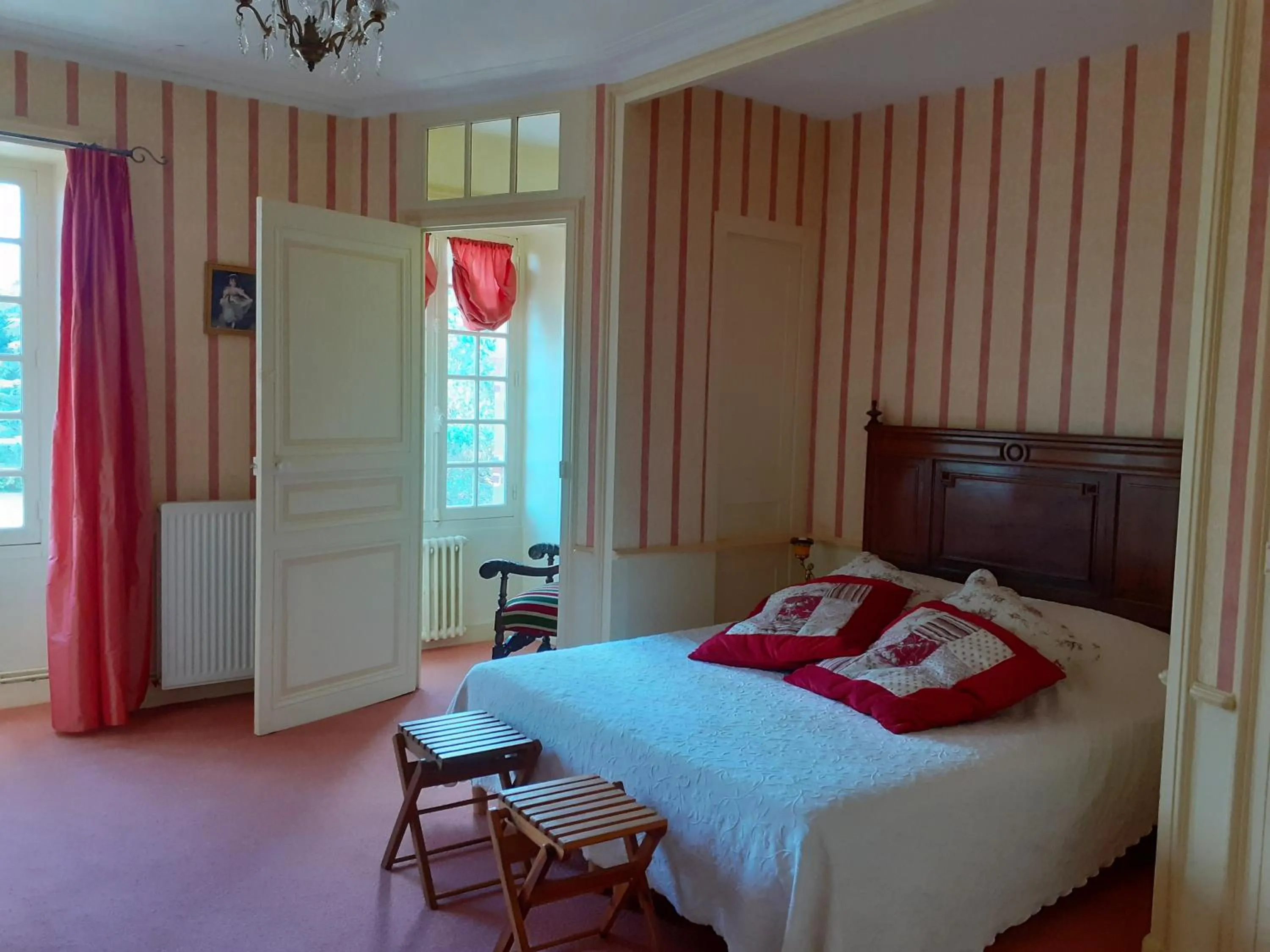 Bed in Château des Bretonnières sur vie - Maison d'hôtes et gîte 4 personnes