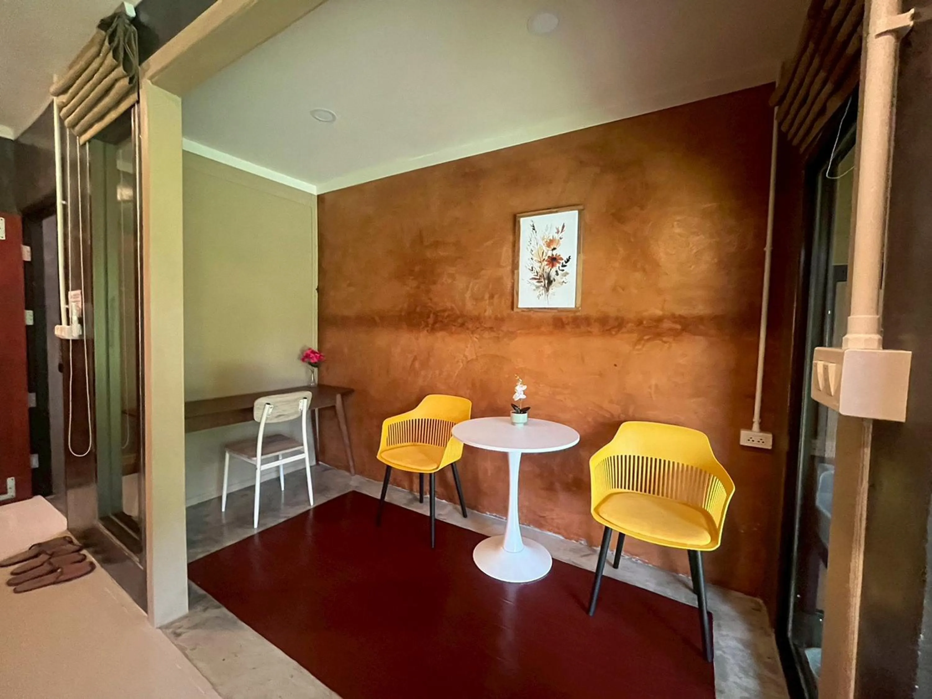 Seating area in Saikaew Resort