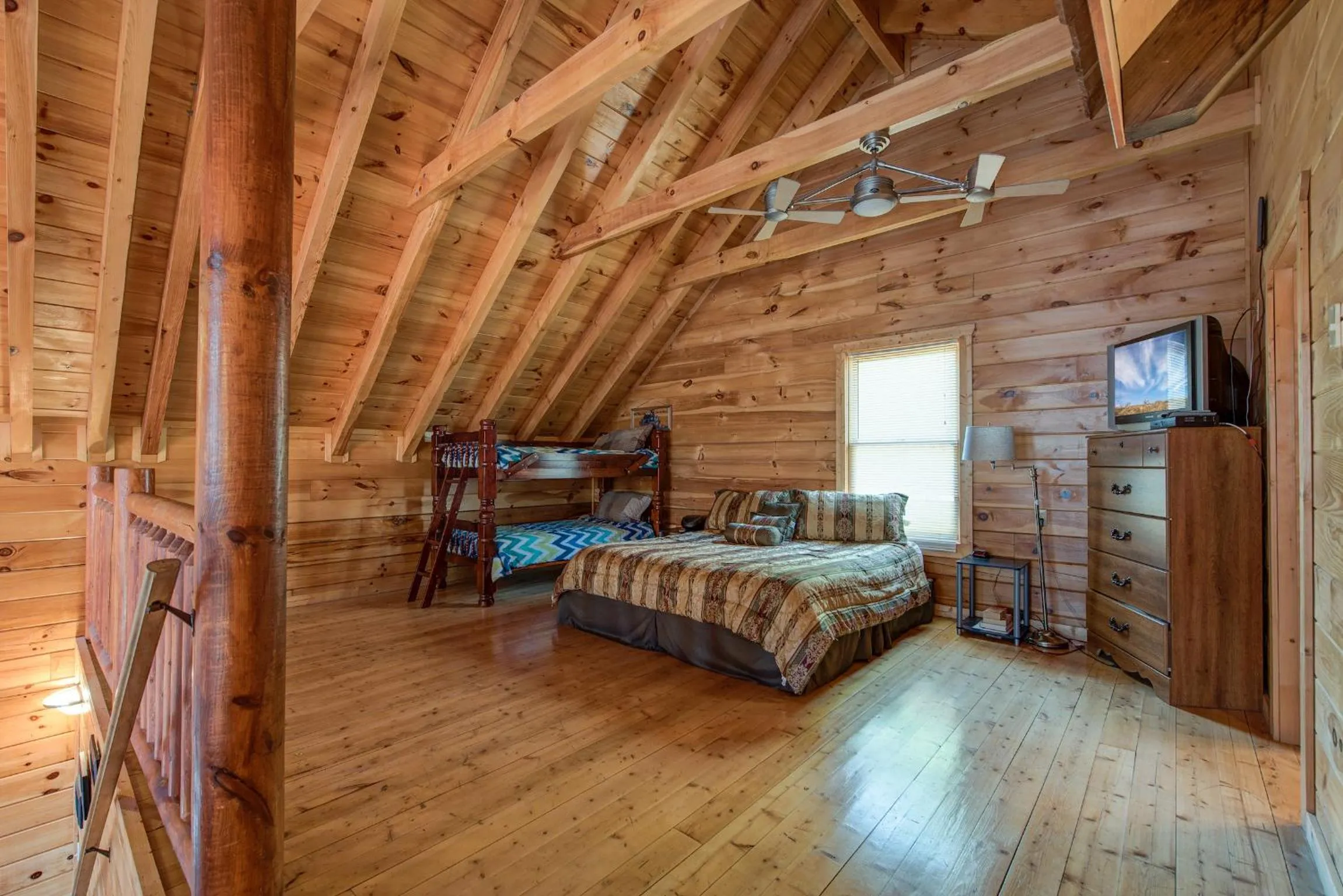 Property building, Bed in Take It Easy