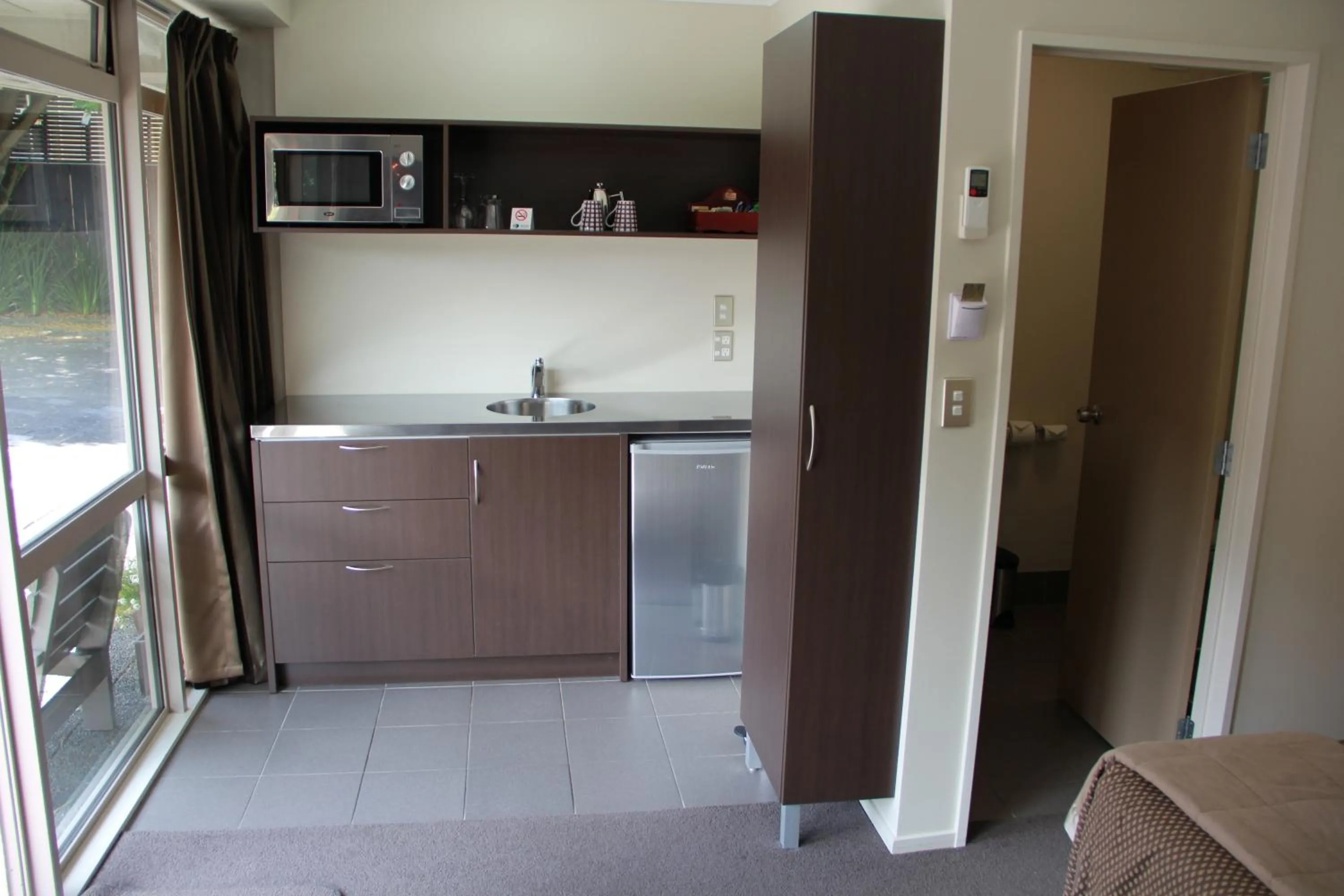 Kitchen or kitchenette in Abaco on Jervois