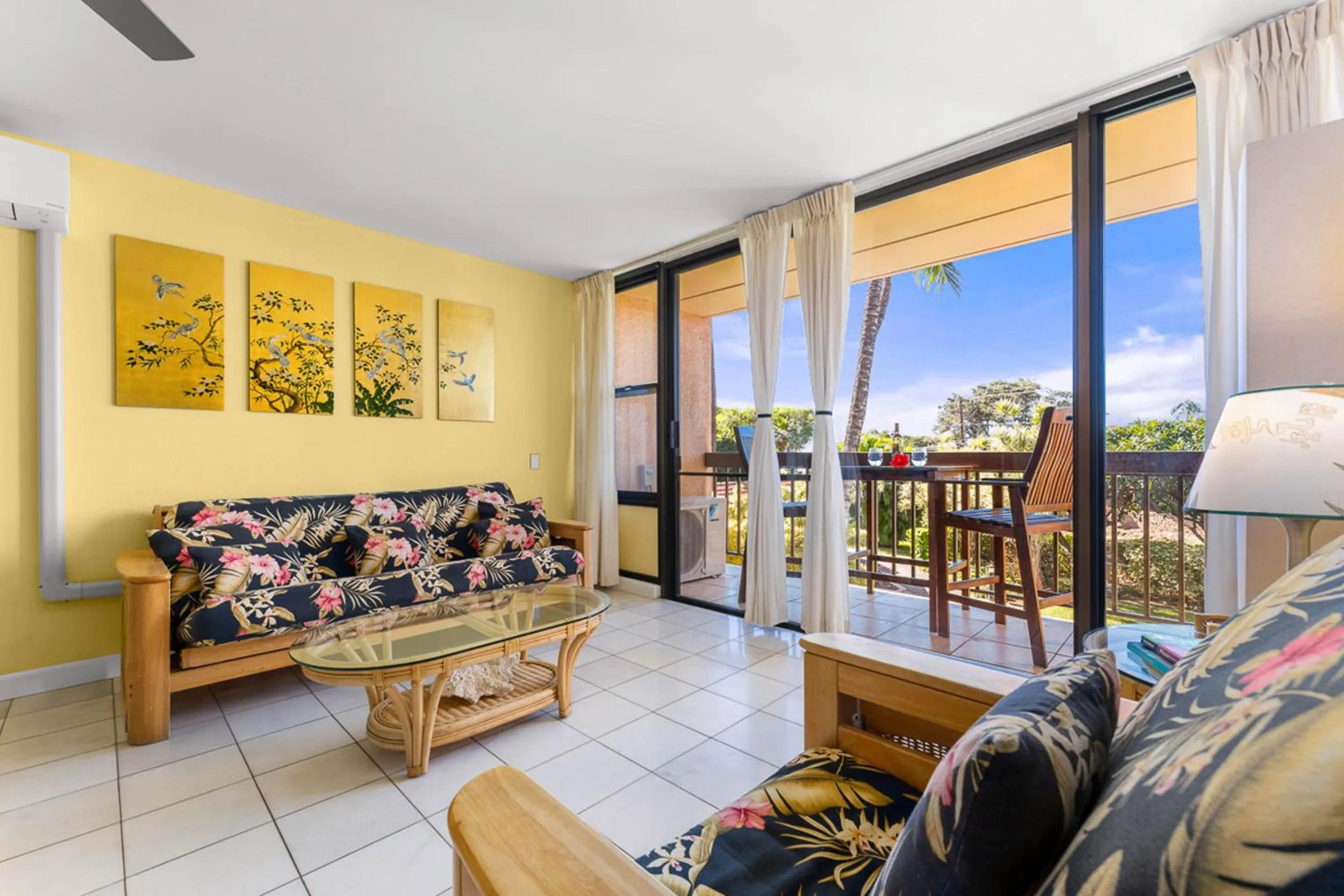 Property building in Maui Vista 1210