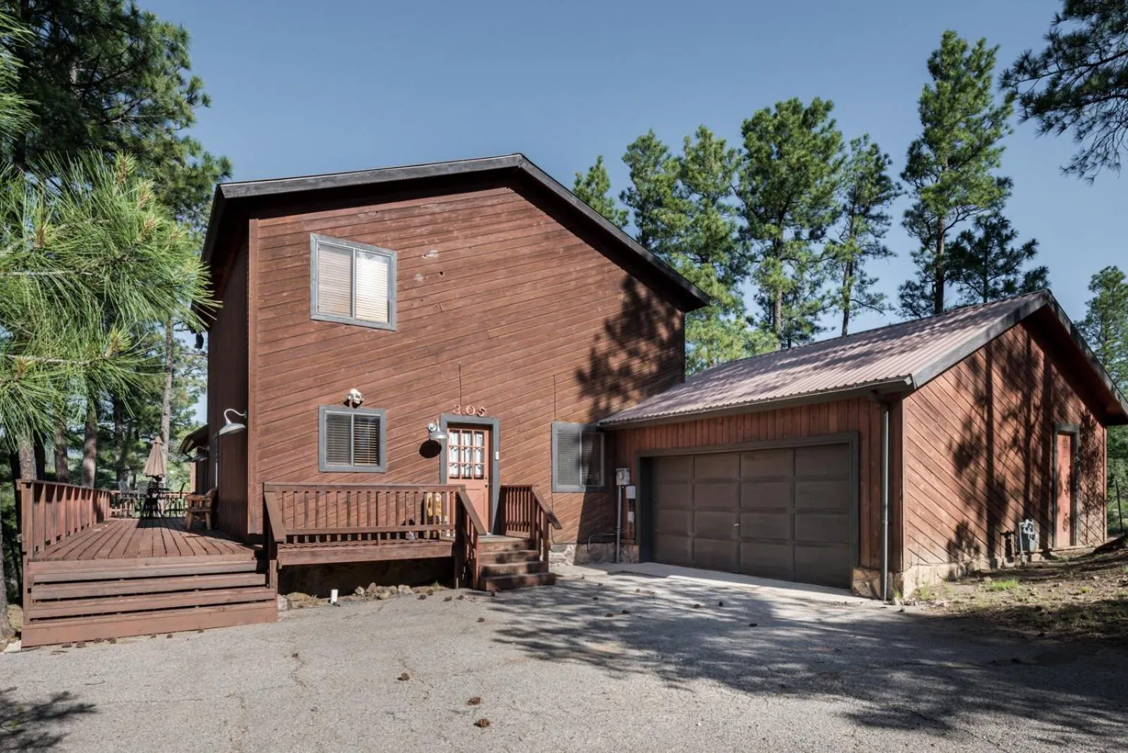 Property building in Sierras Grace